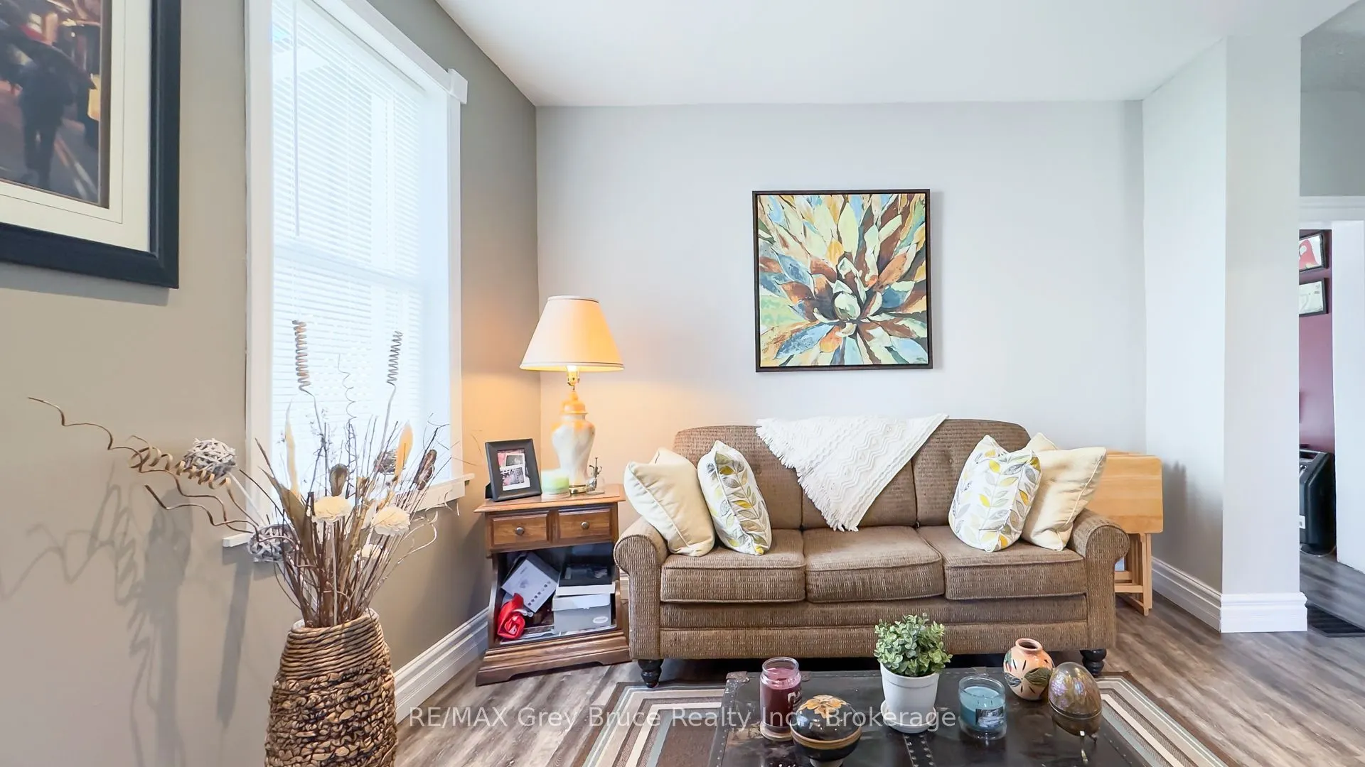 173 5th Avenue W