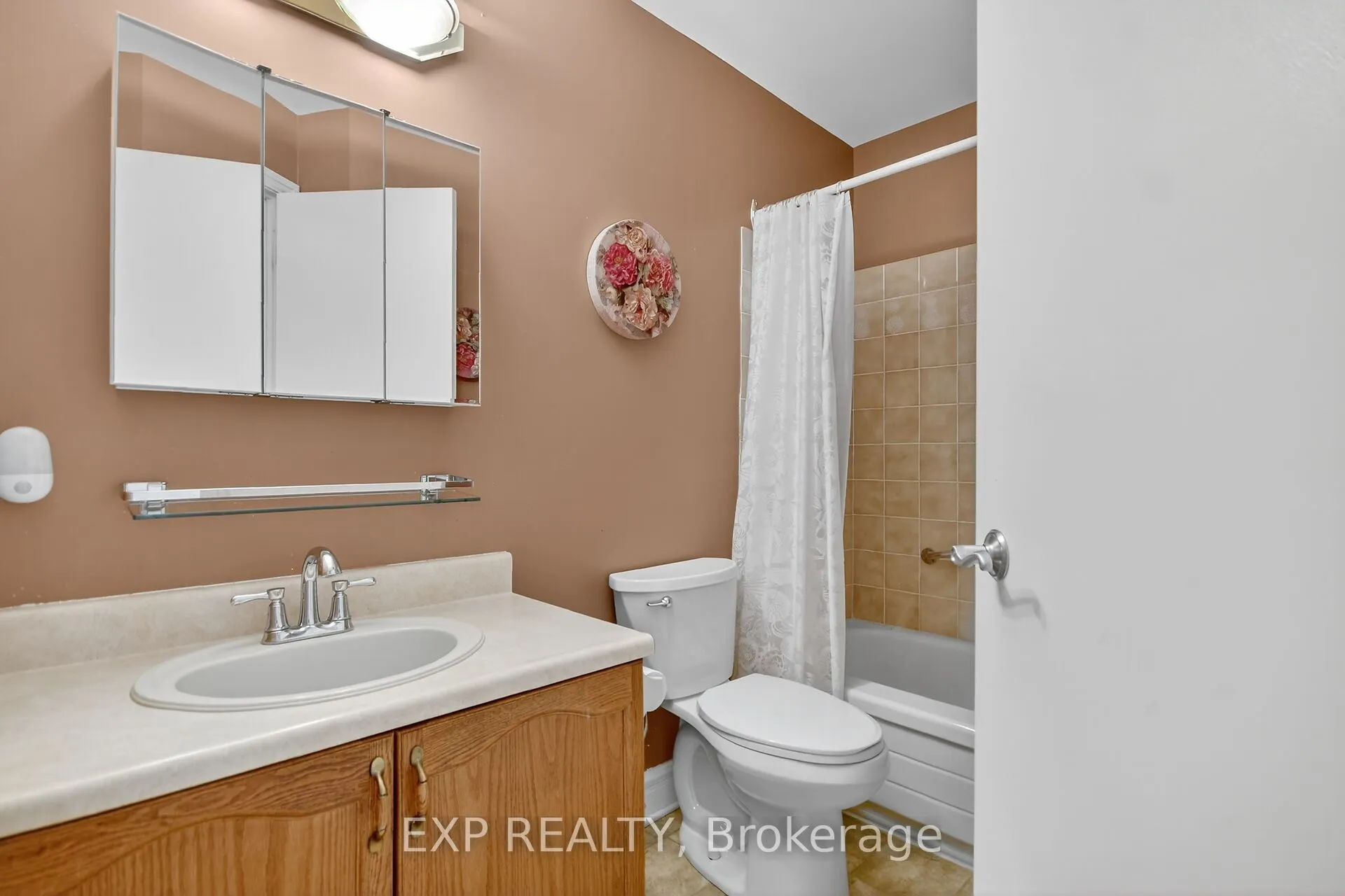 1 Rosamond Street E, #302
