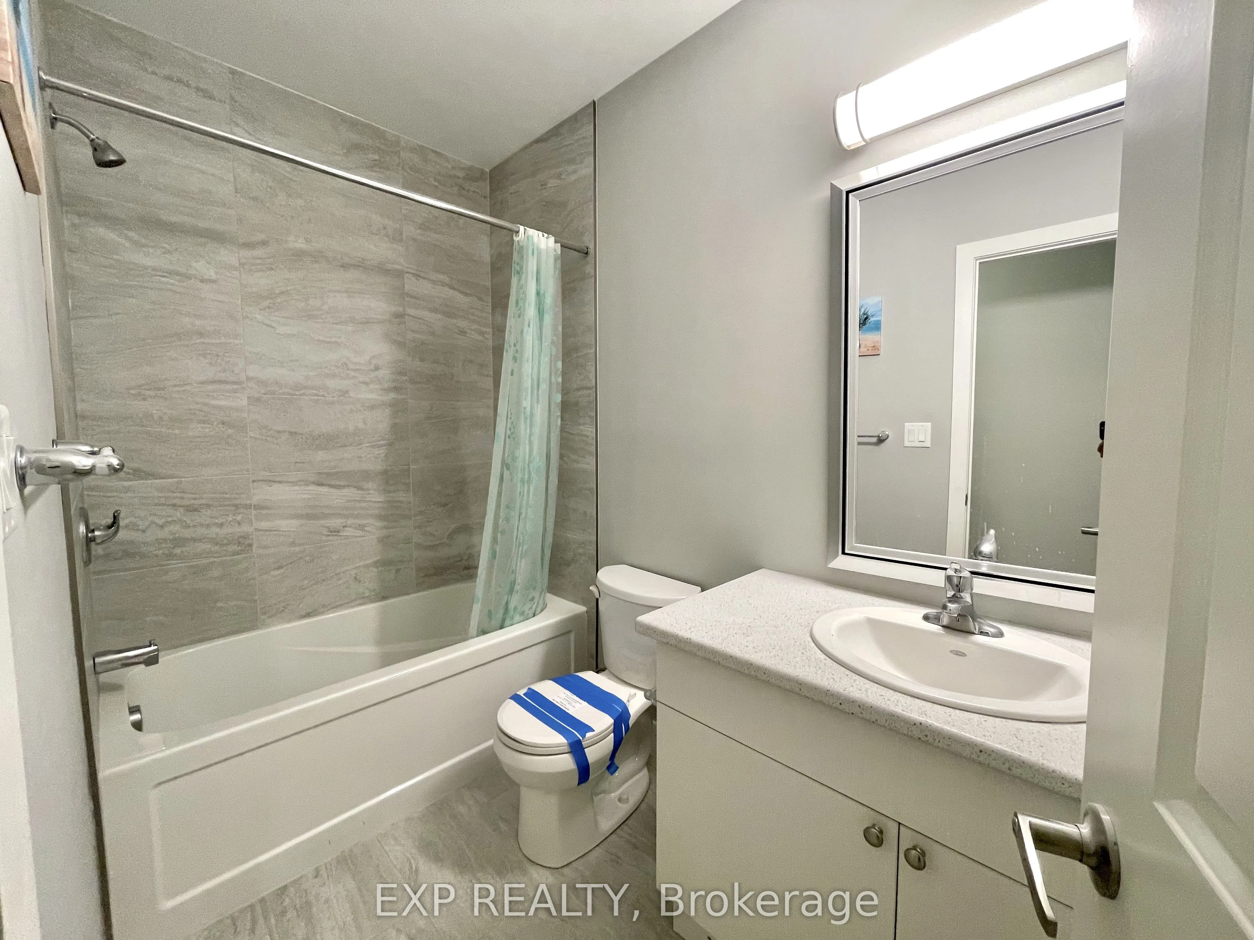 2284 Evans Boulevard, #52