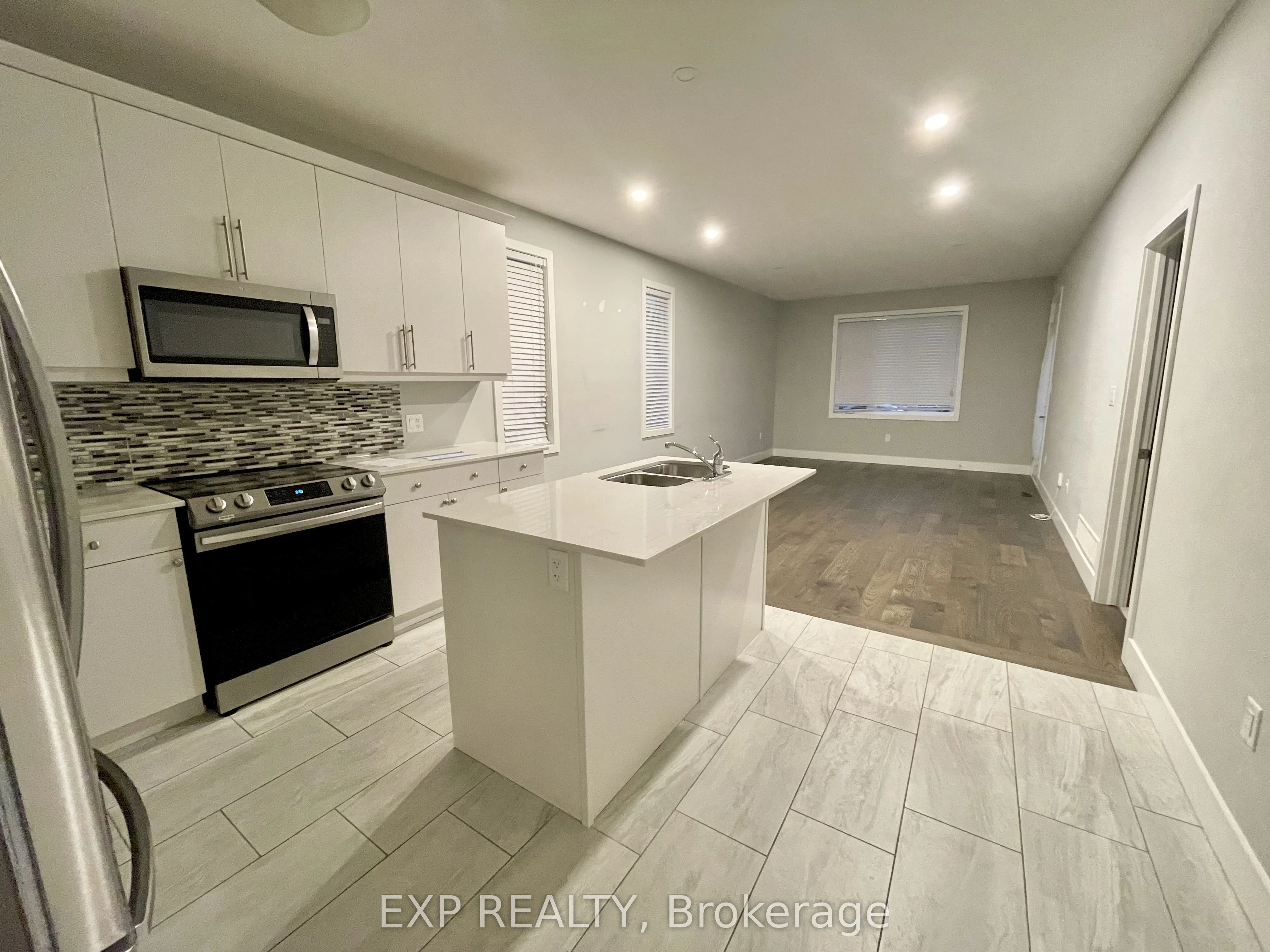 2284 Evans Boulevard, #52