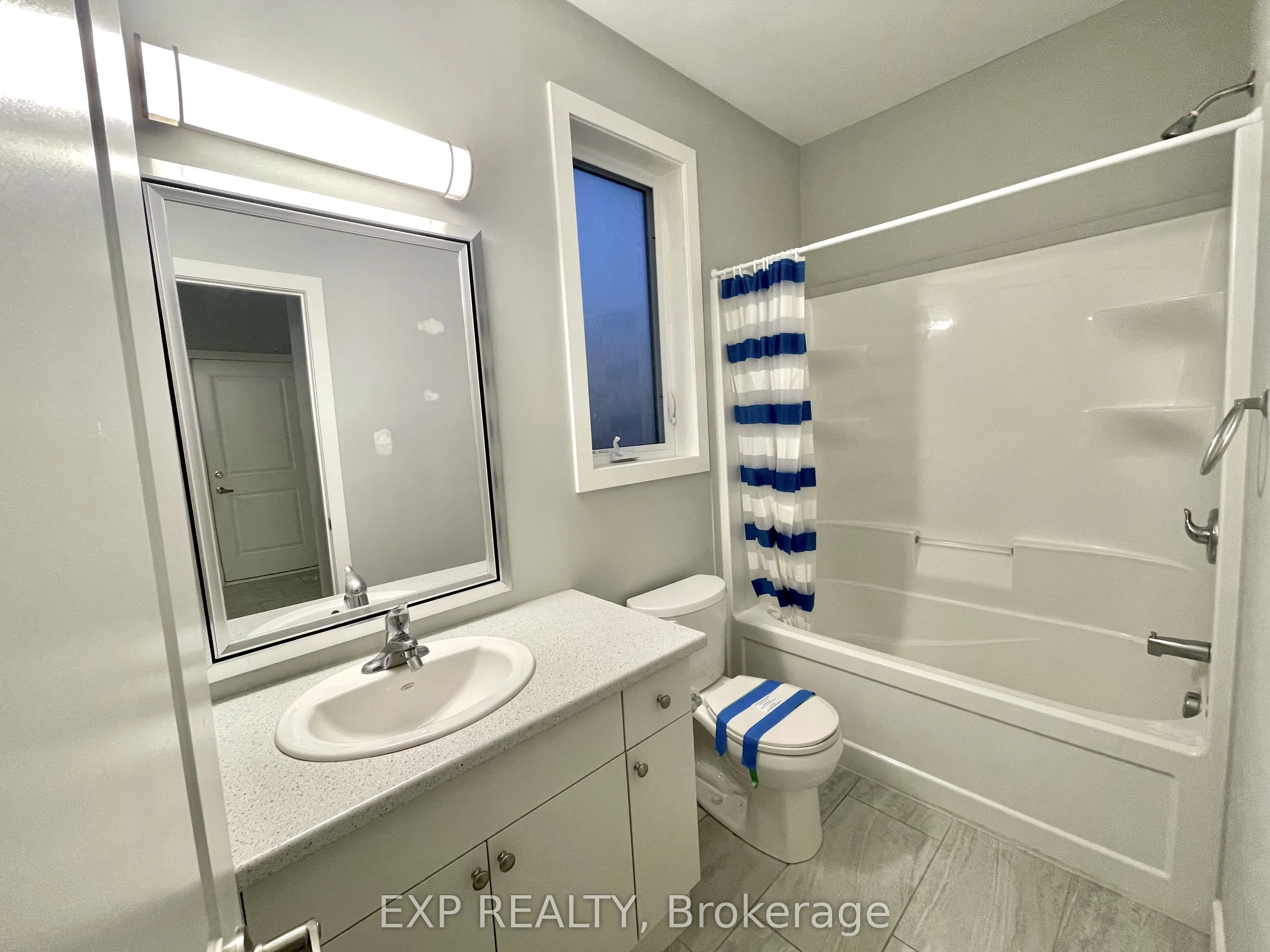 2284 Evans Boulevard, #52