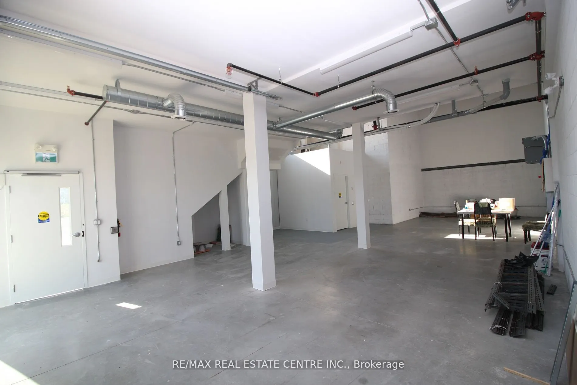 587 Hanlon Creek Boulevard, #16