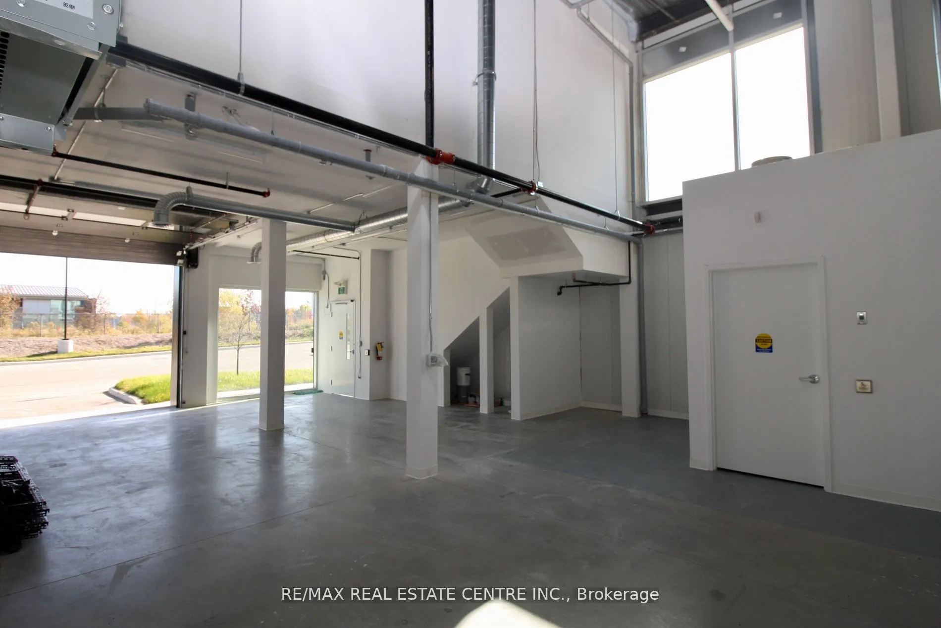587 Hanlon Creek Boulevard, #16