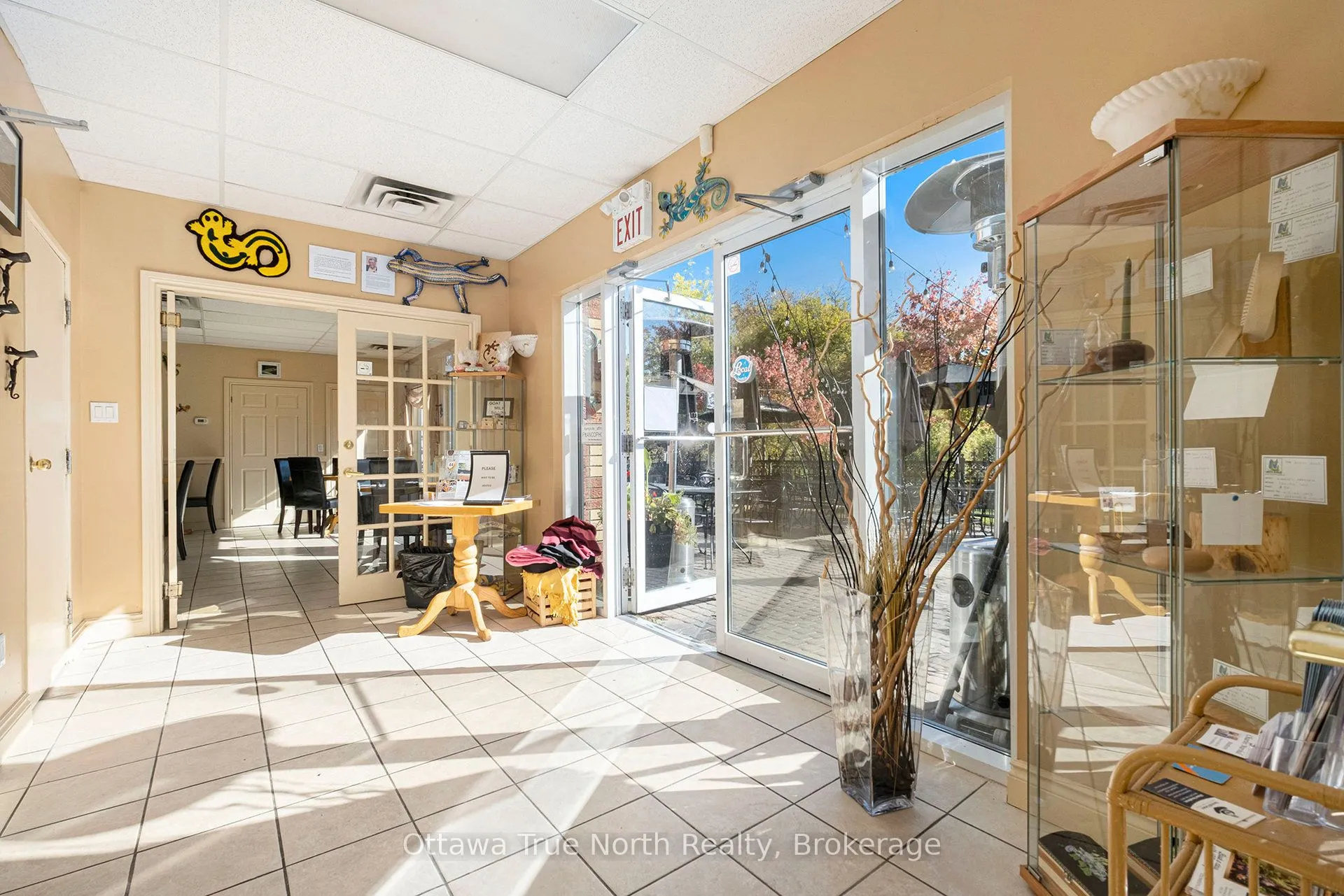 28 Clothier Street E