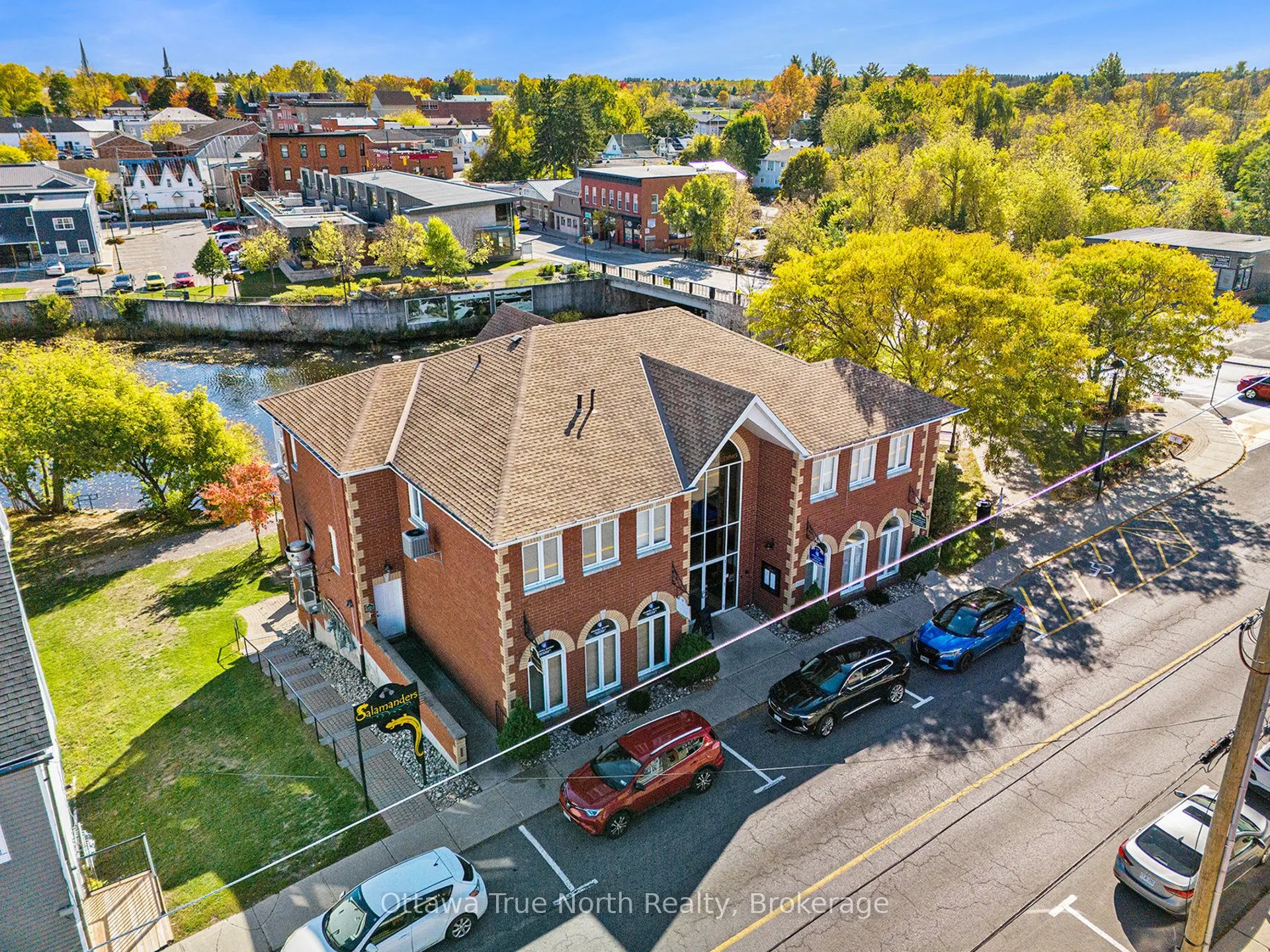 28 Clothier Street E