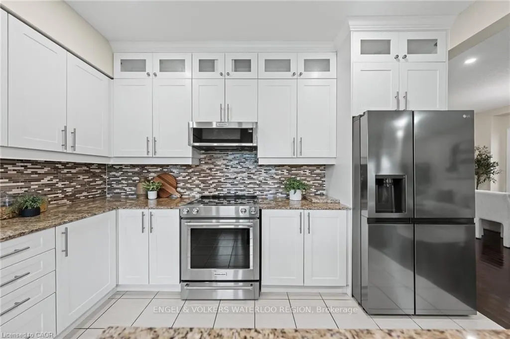 261 Watervale Crescent