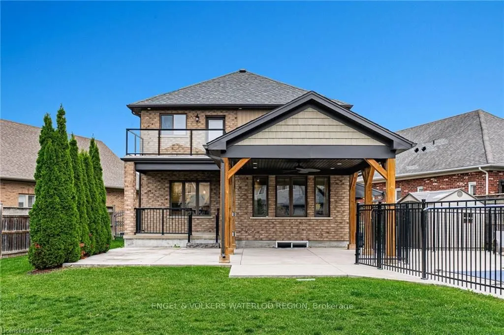 261 Watervale Crescent