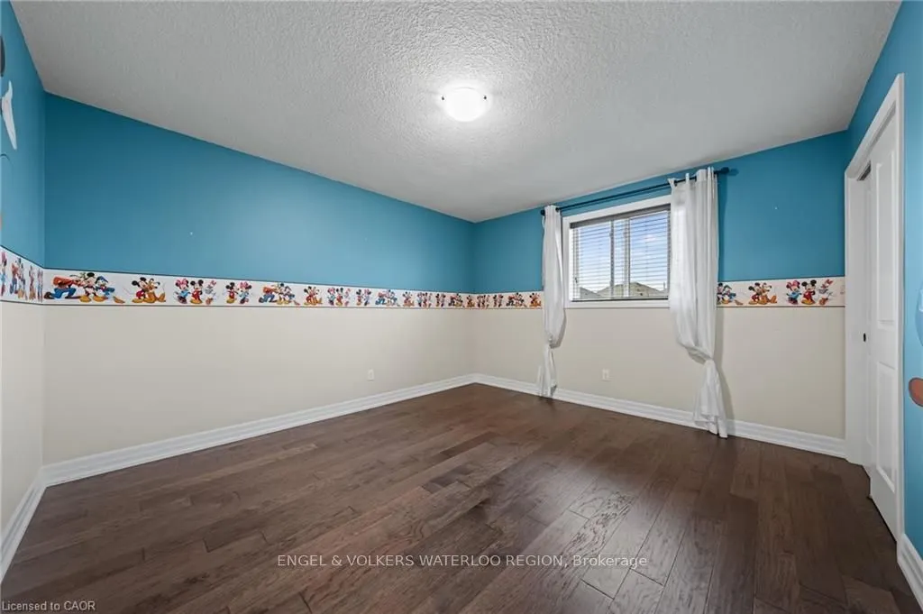261 Watervale Crescent