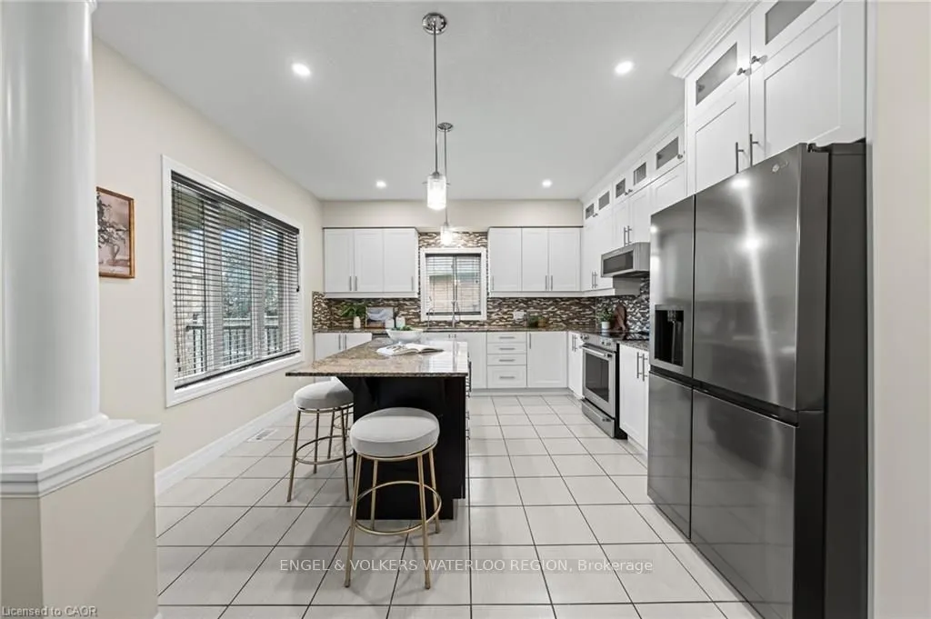 261 Watervale Crescent