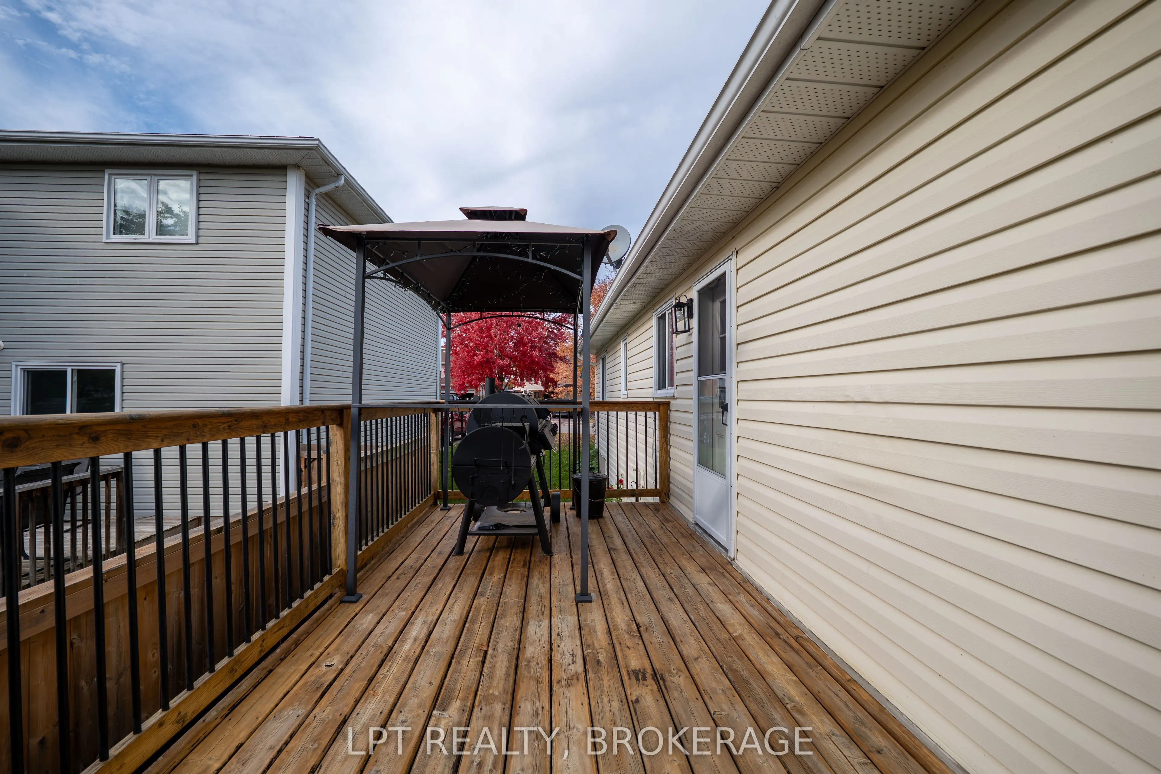 697 Macdonald Drive