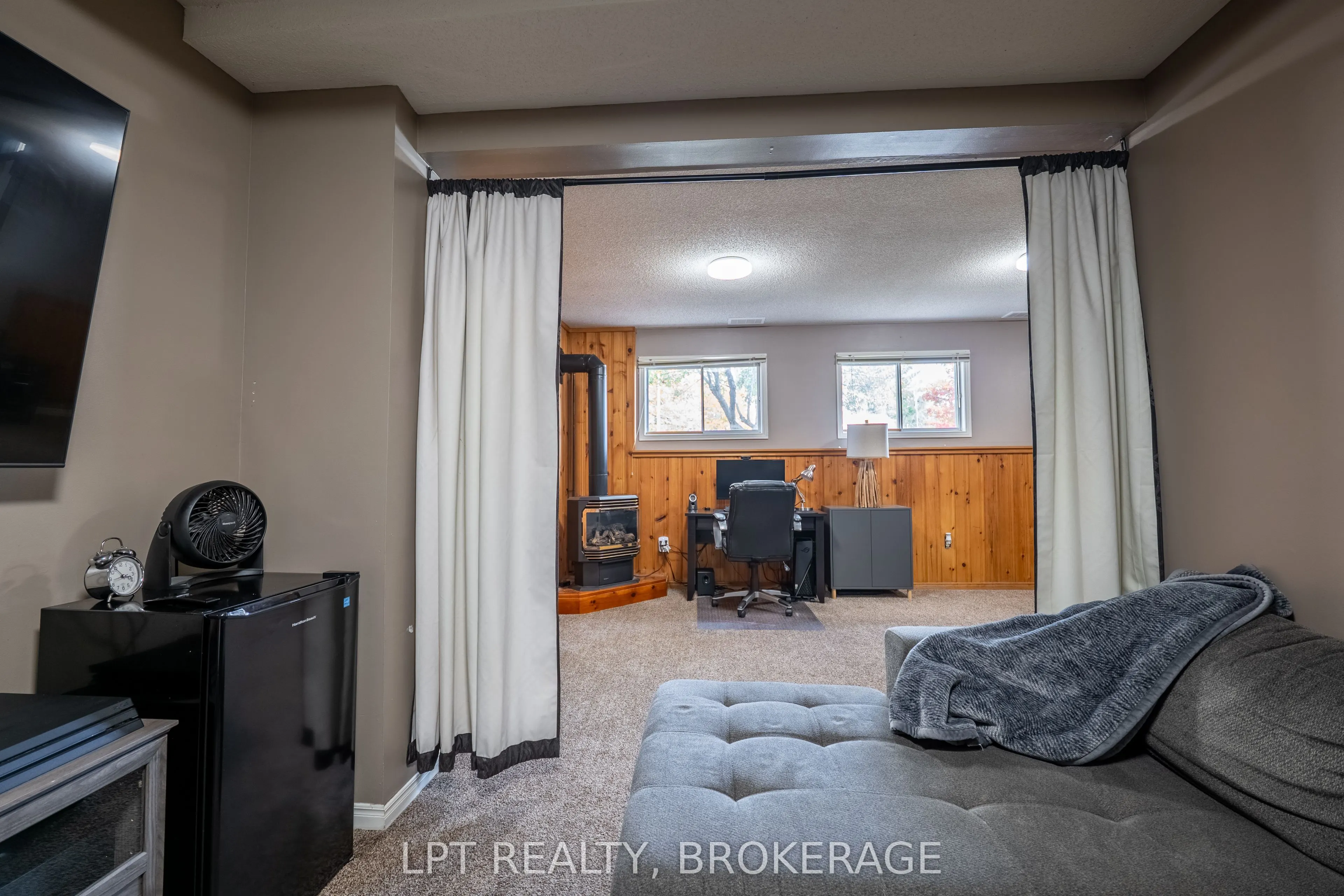 697 Macdonald Drive