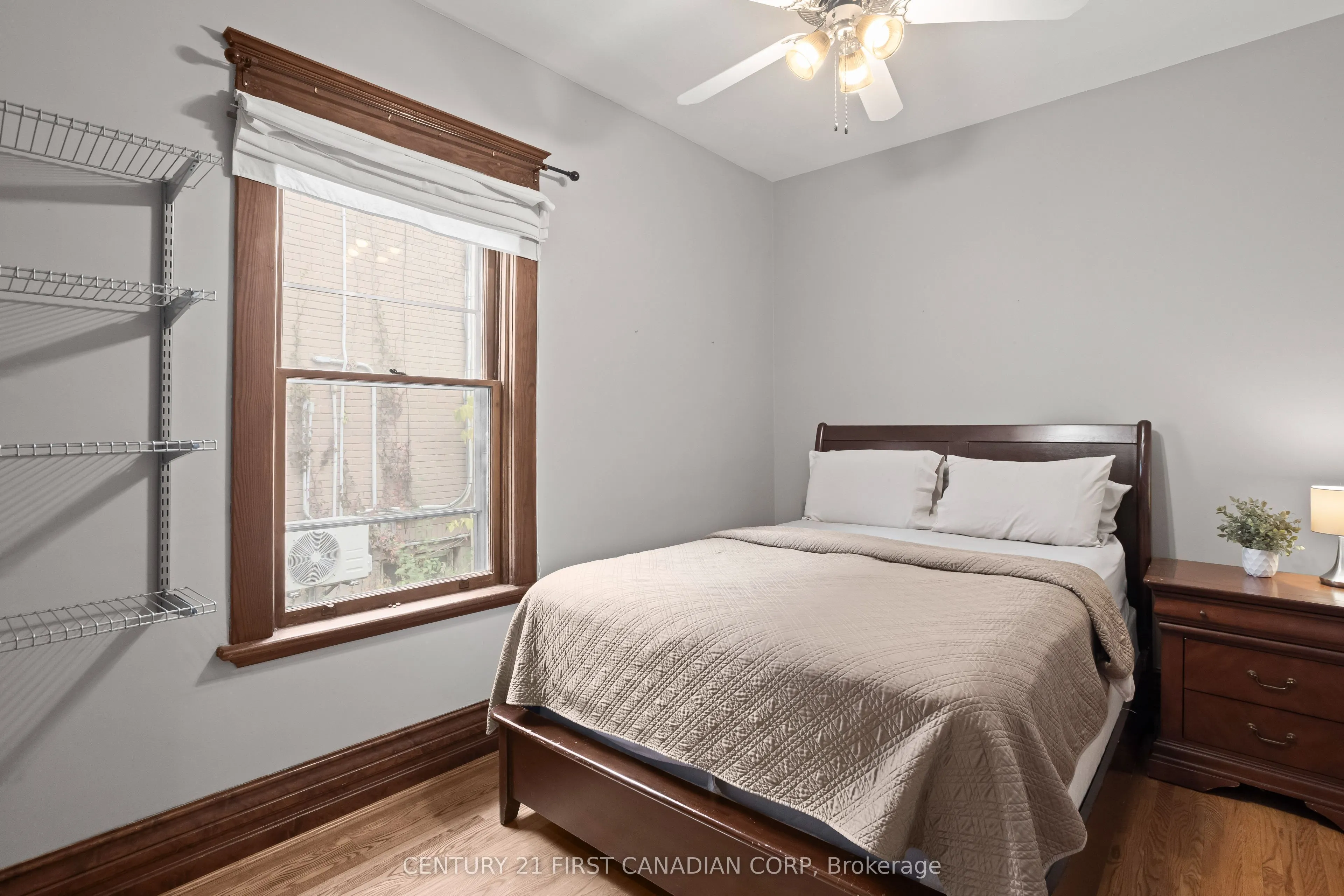 16 Woodward Avenue