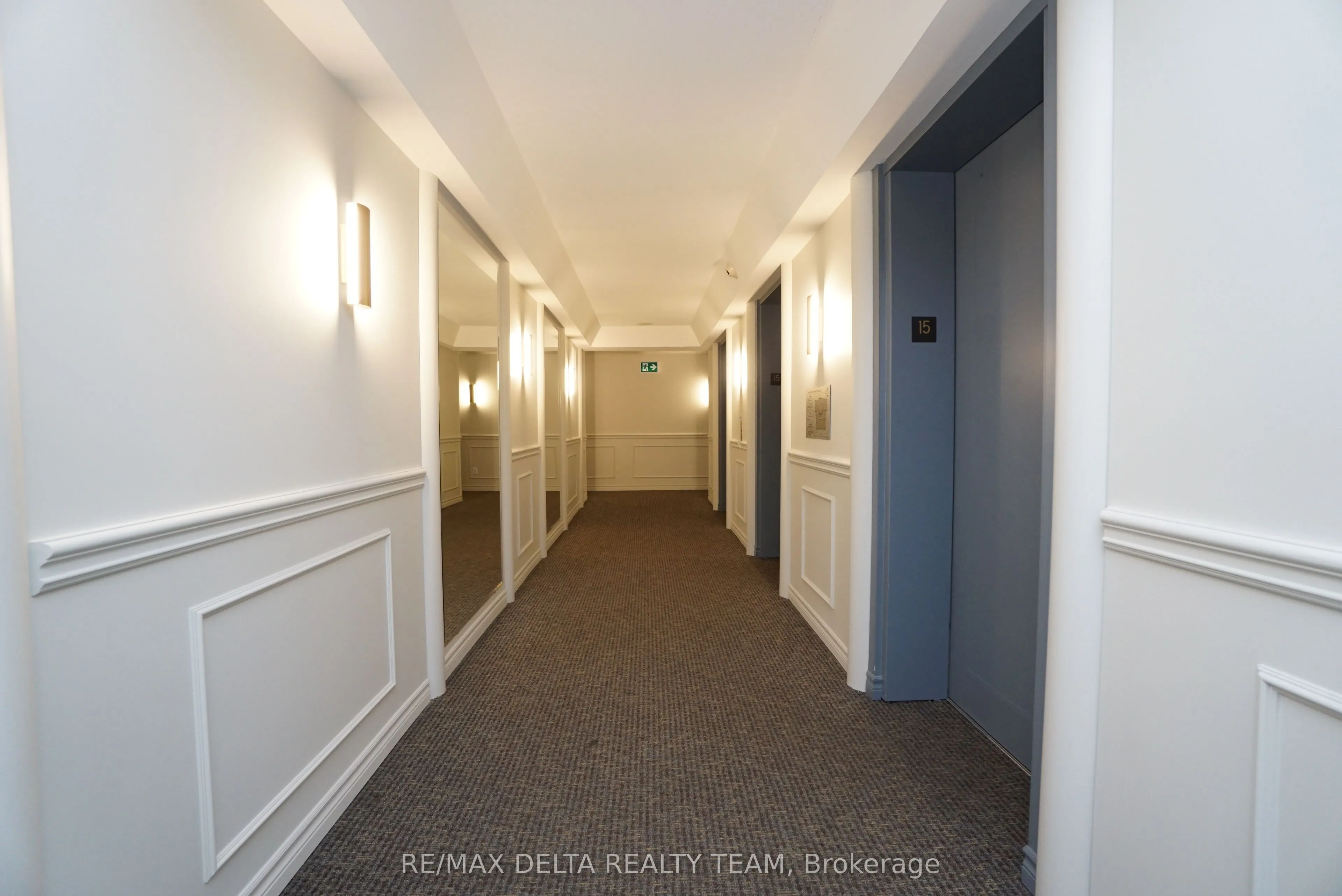 545 St Laurent Boulevard, #1506