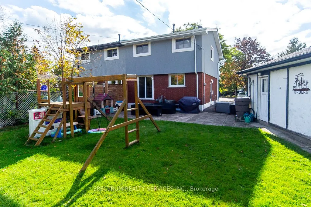 11 Carrington Court