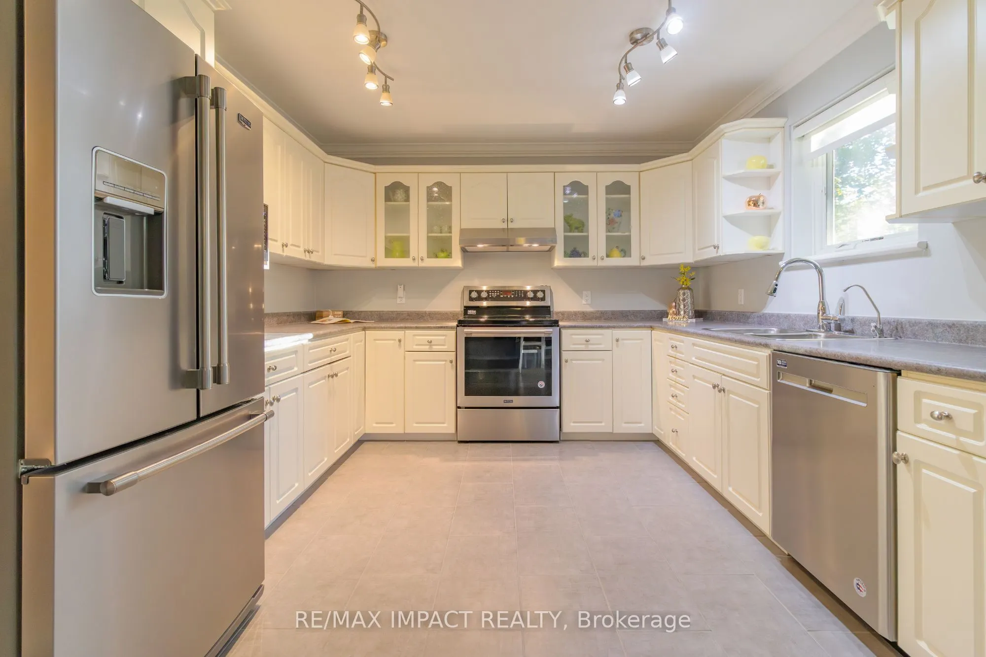5176 Kelly Road