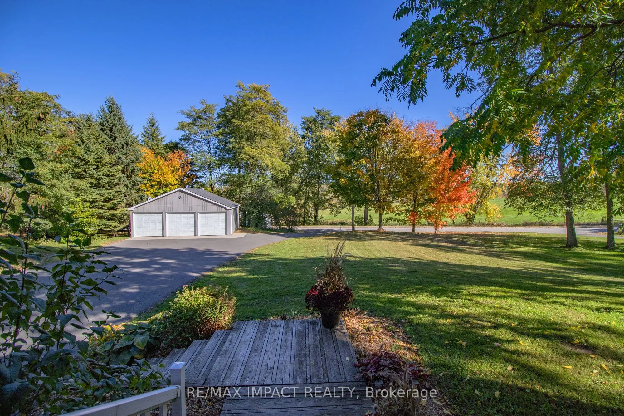 5176 Kelly Road