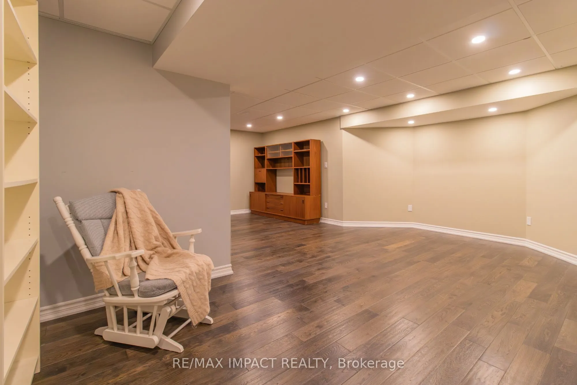 5176 Kelly Road