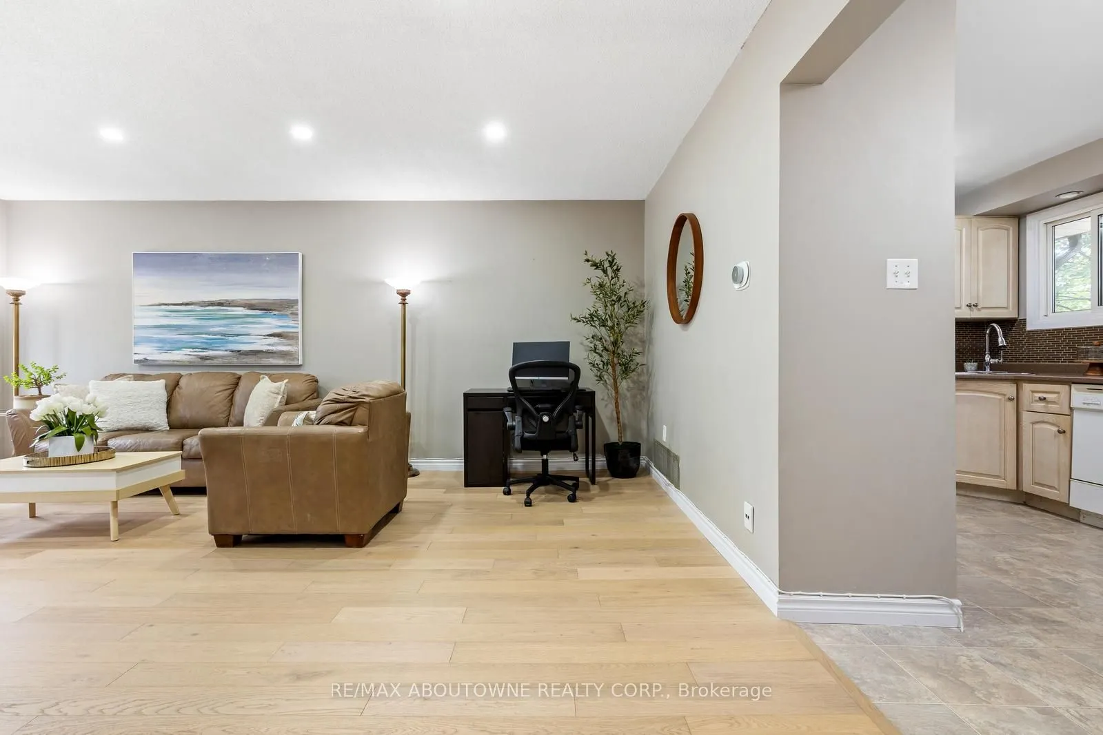 49 Cedarwoods Crescent, #48
