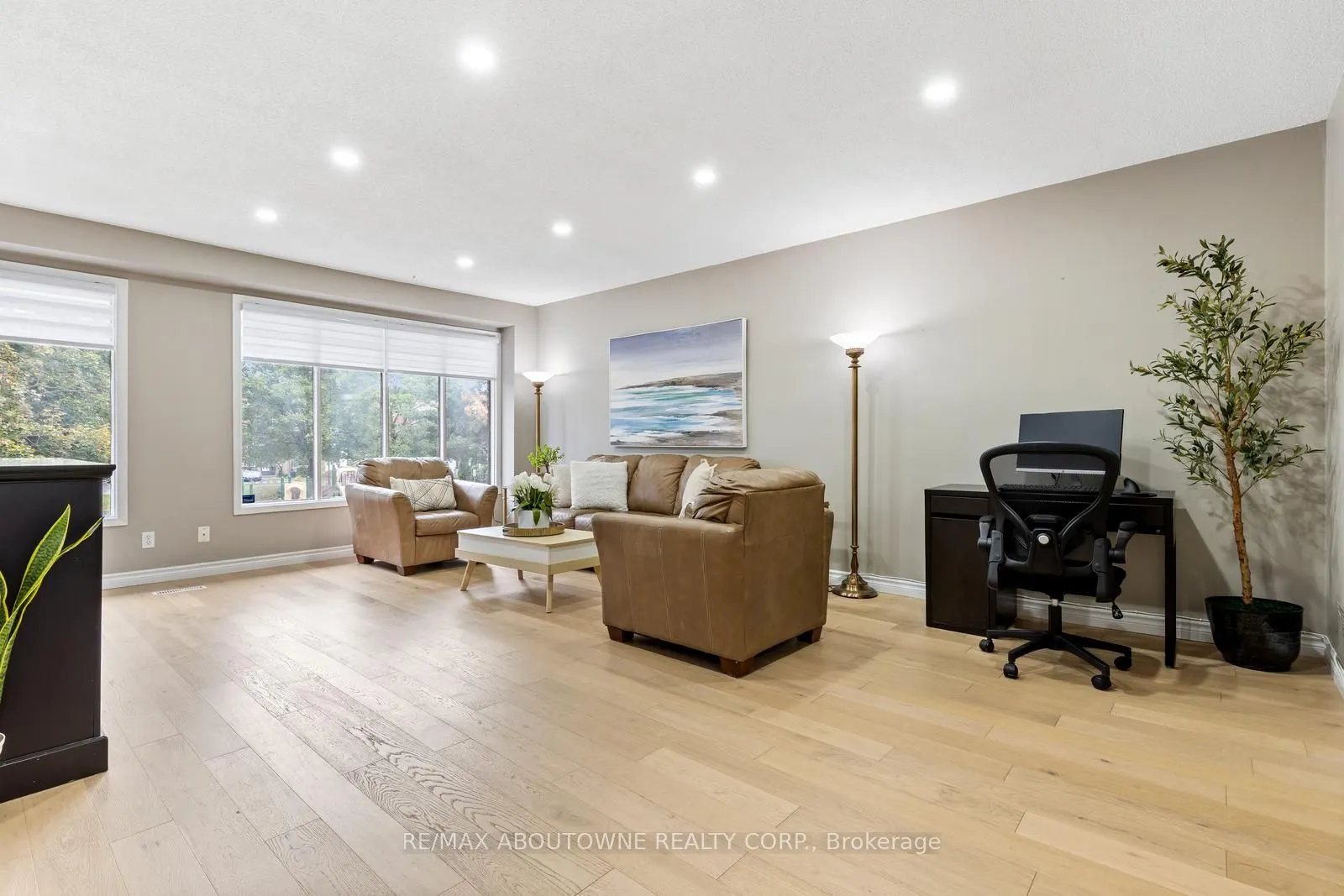 49 Cedarwoods Crescent, #48