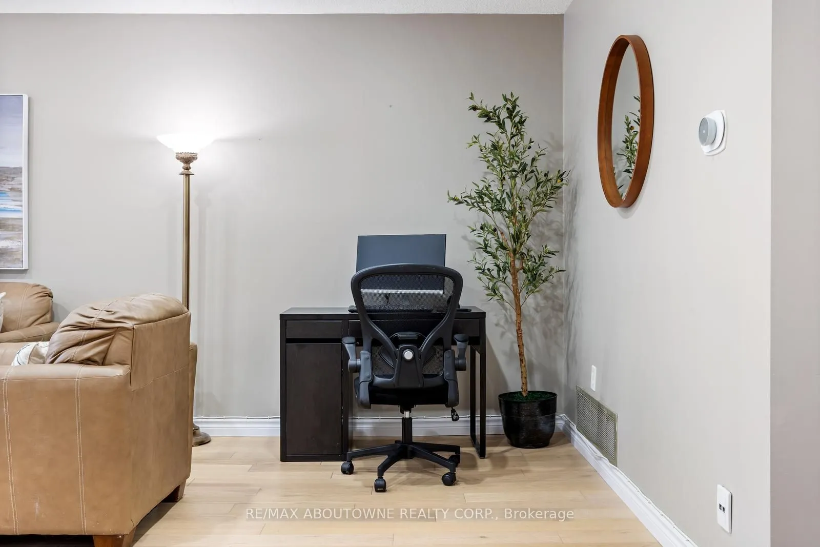 49 Cedarwoods Crescent, #48