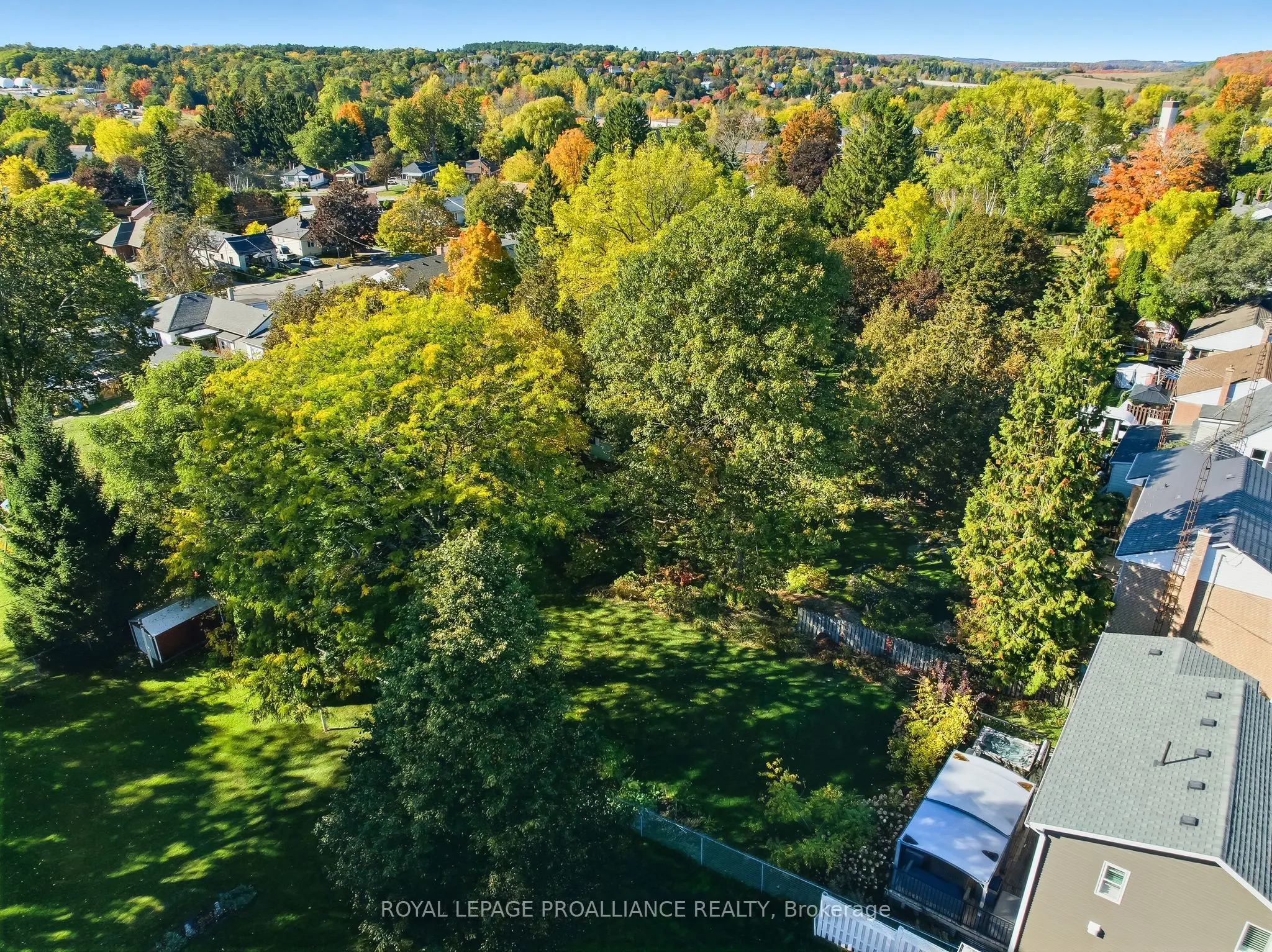 80 Elgin Street N