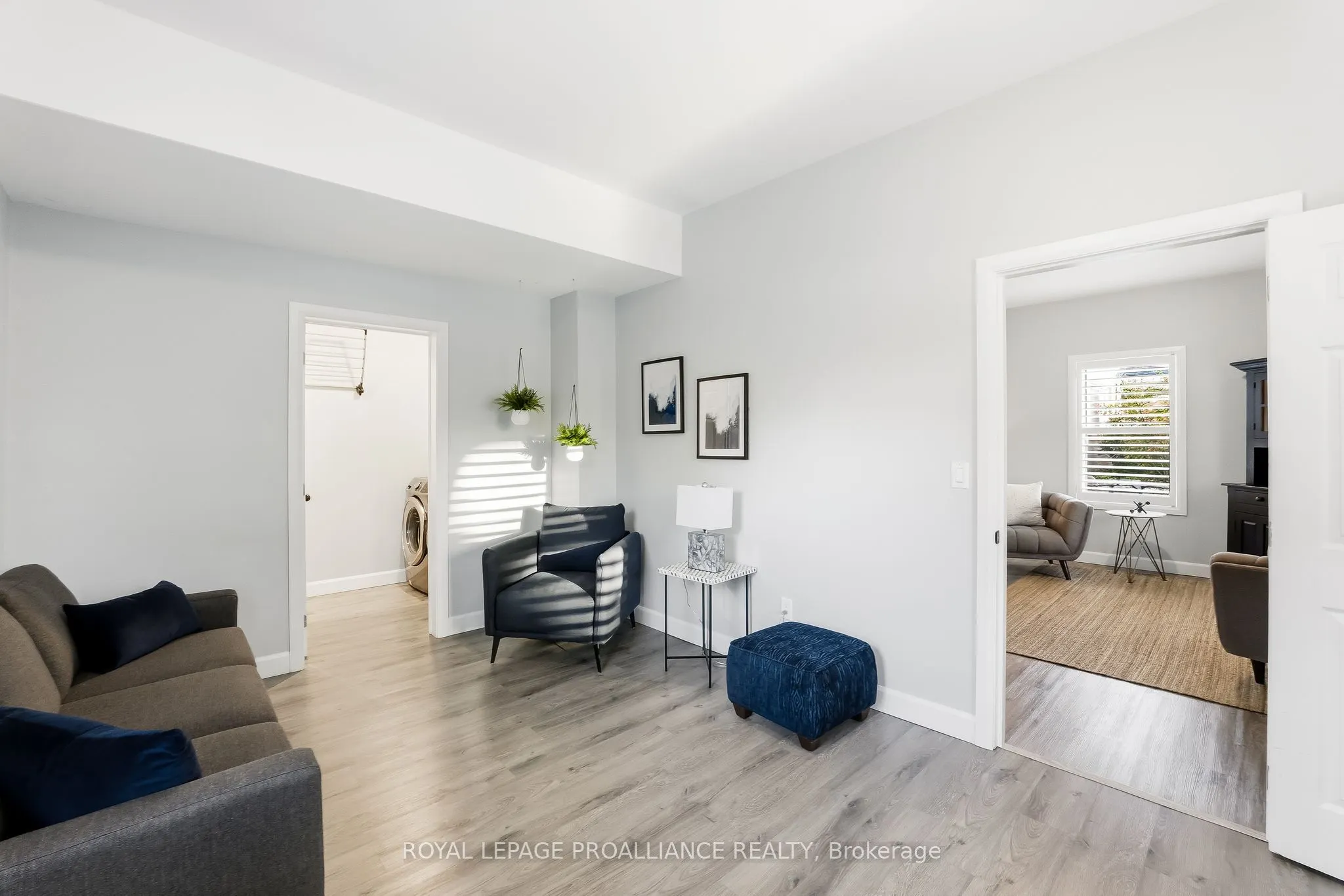 80 Elgin Street N