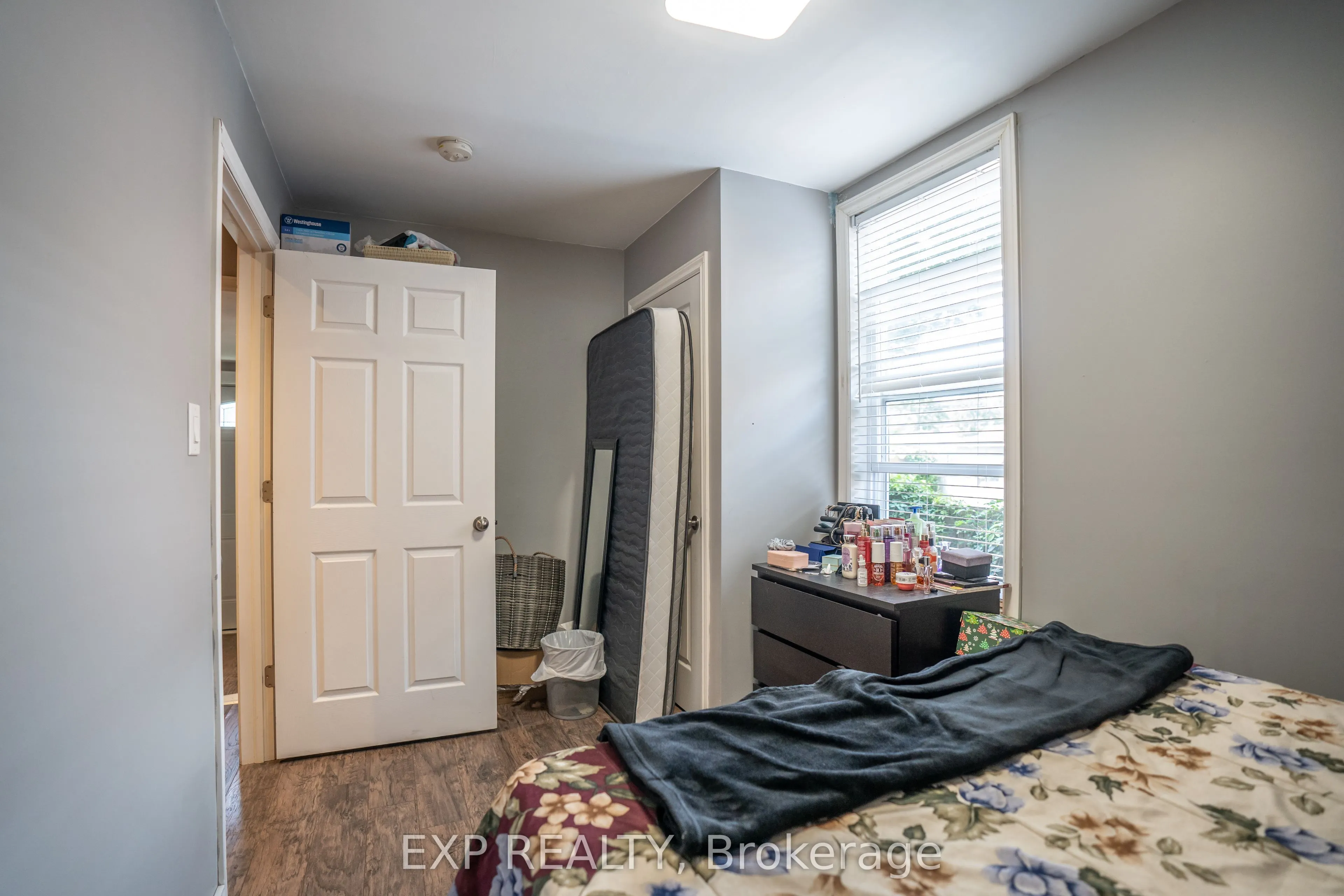 165 Emerald Street N
