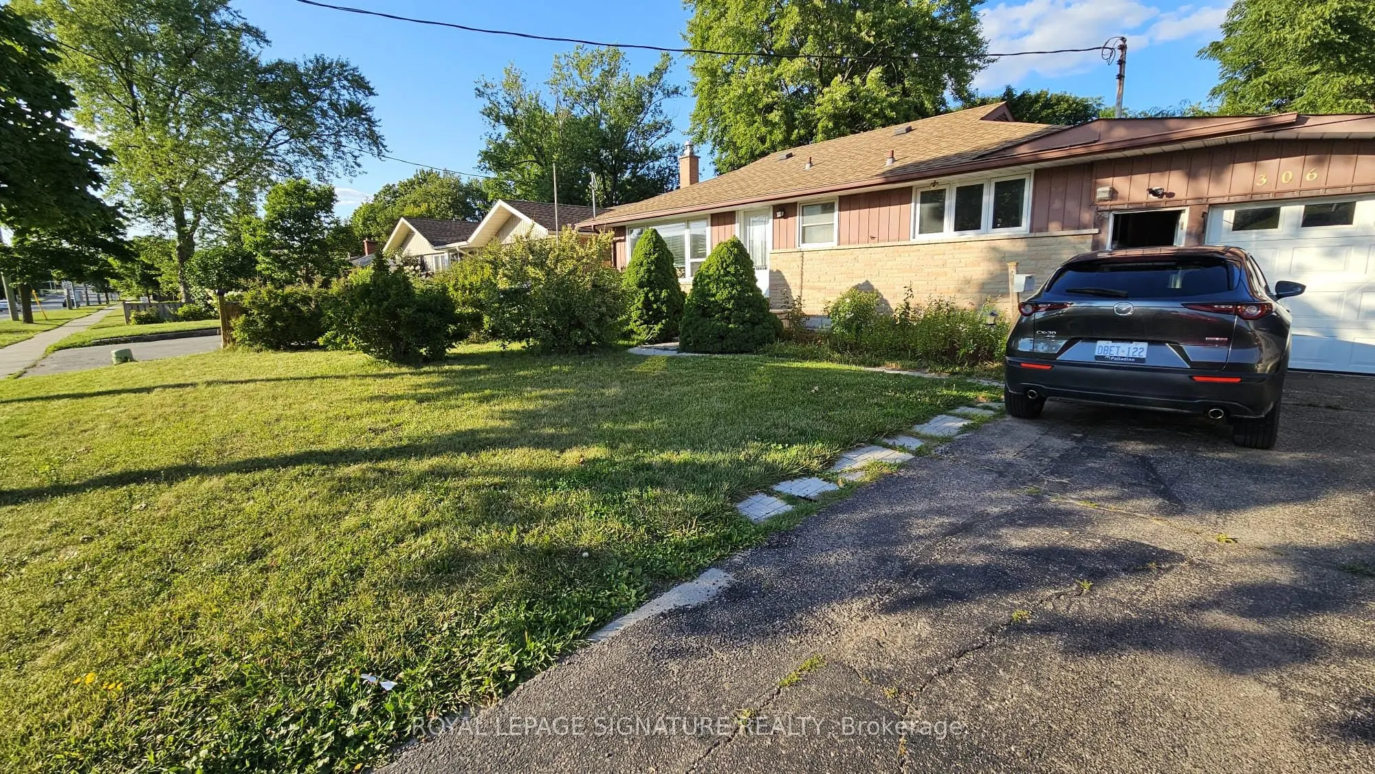 306 Westmount Road E, #Main