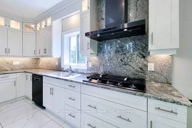 1261 Mohawk Road N, #5