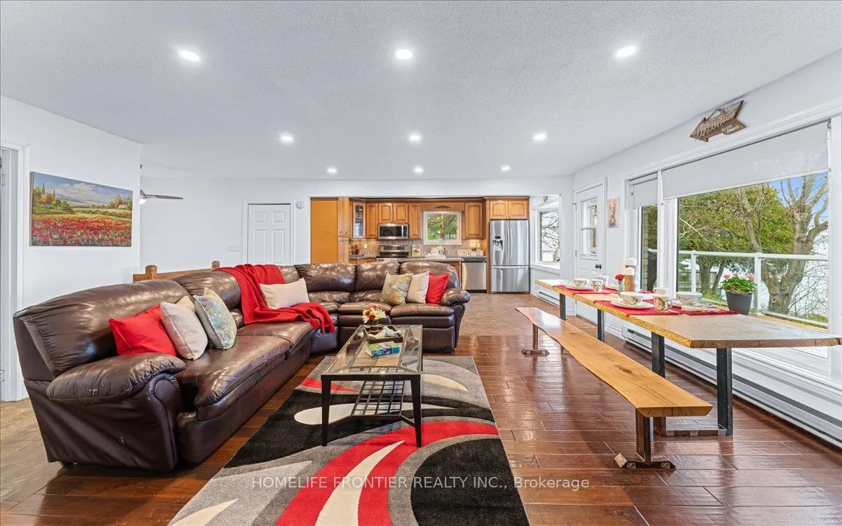 6 Lakeview Park Road