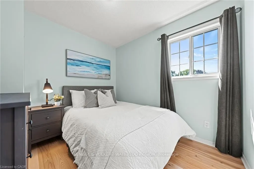 181 Walsh Crescent