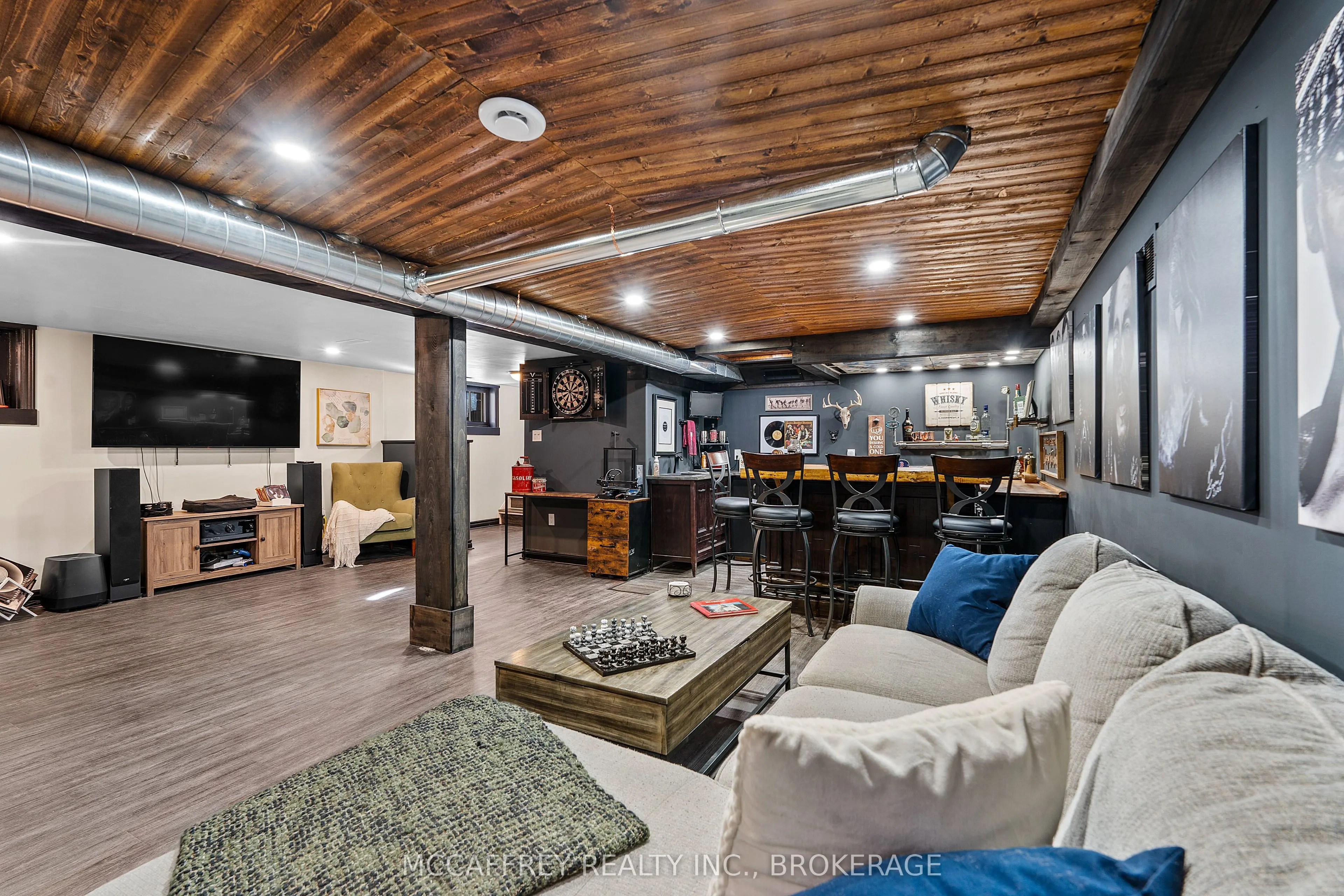 59 Loyalist Avenue