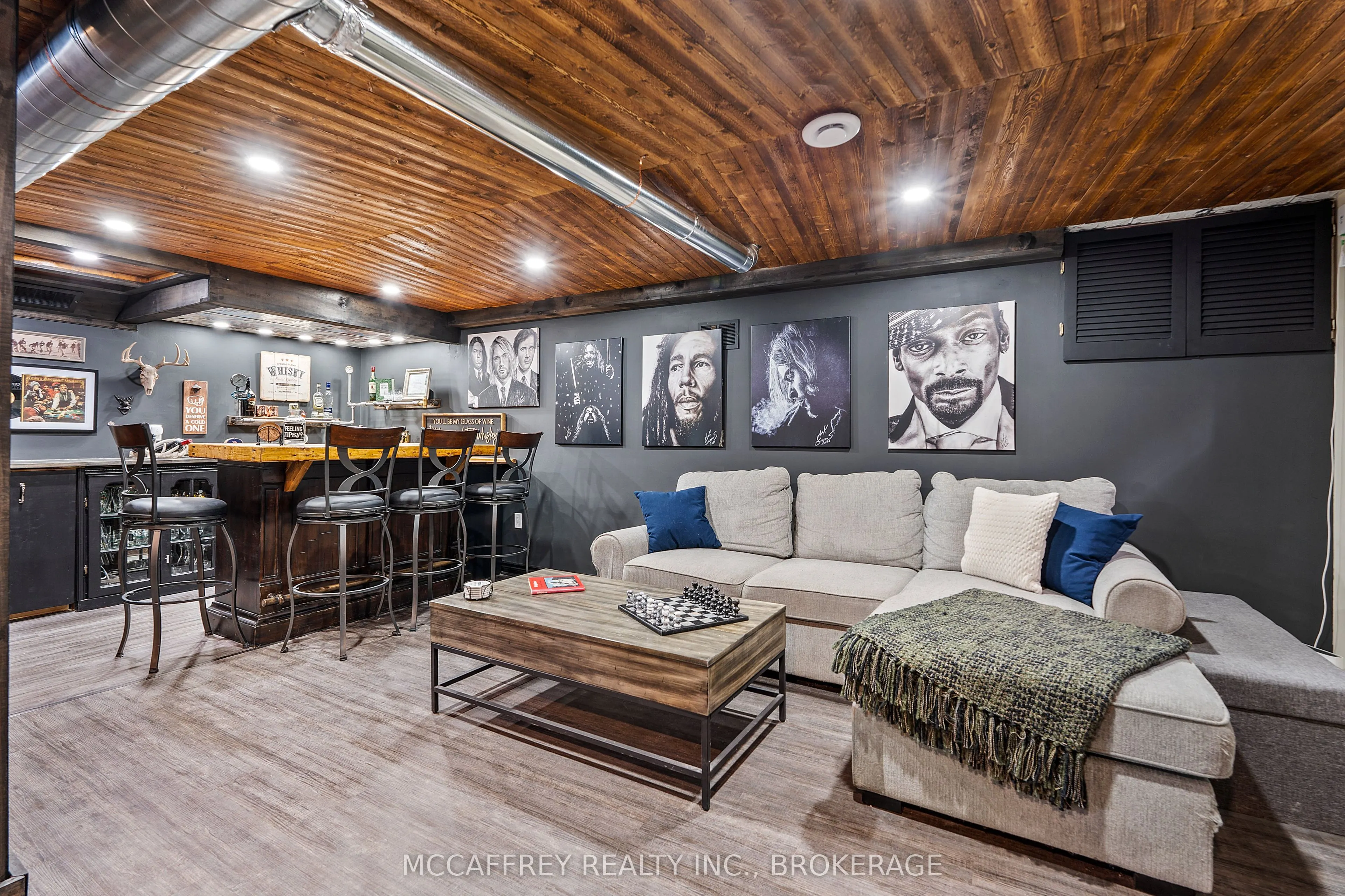 59 Loyalist Avenue