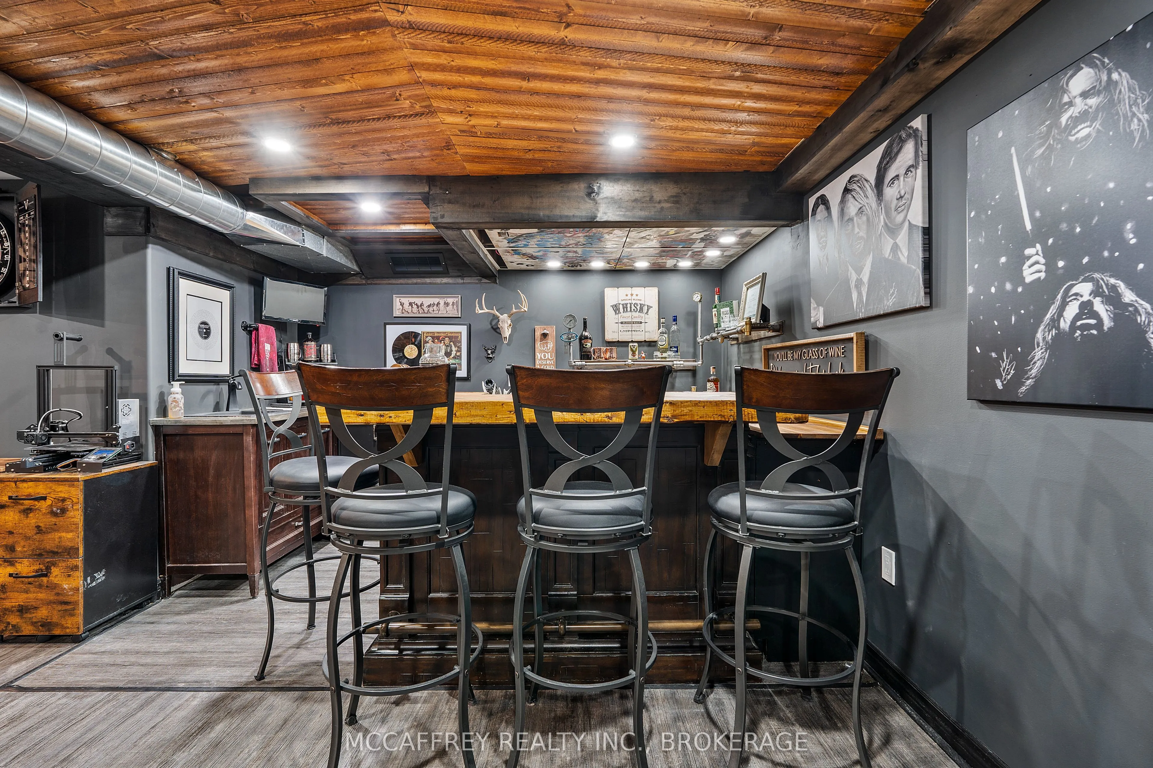 59 Loyalist Avenue