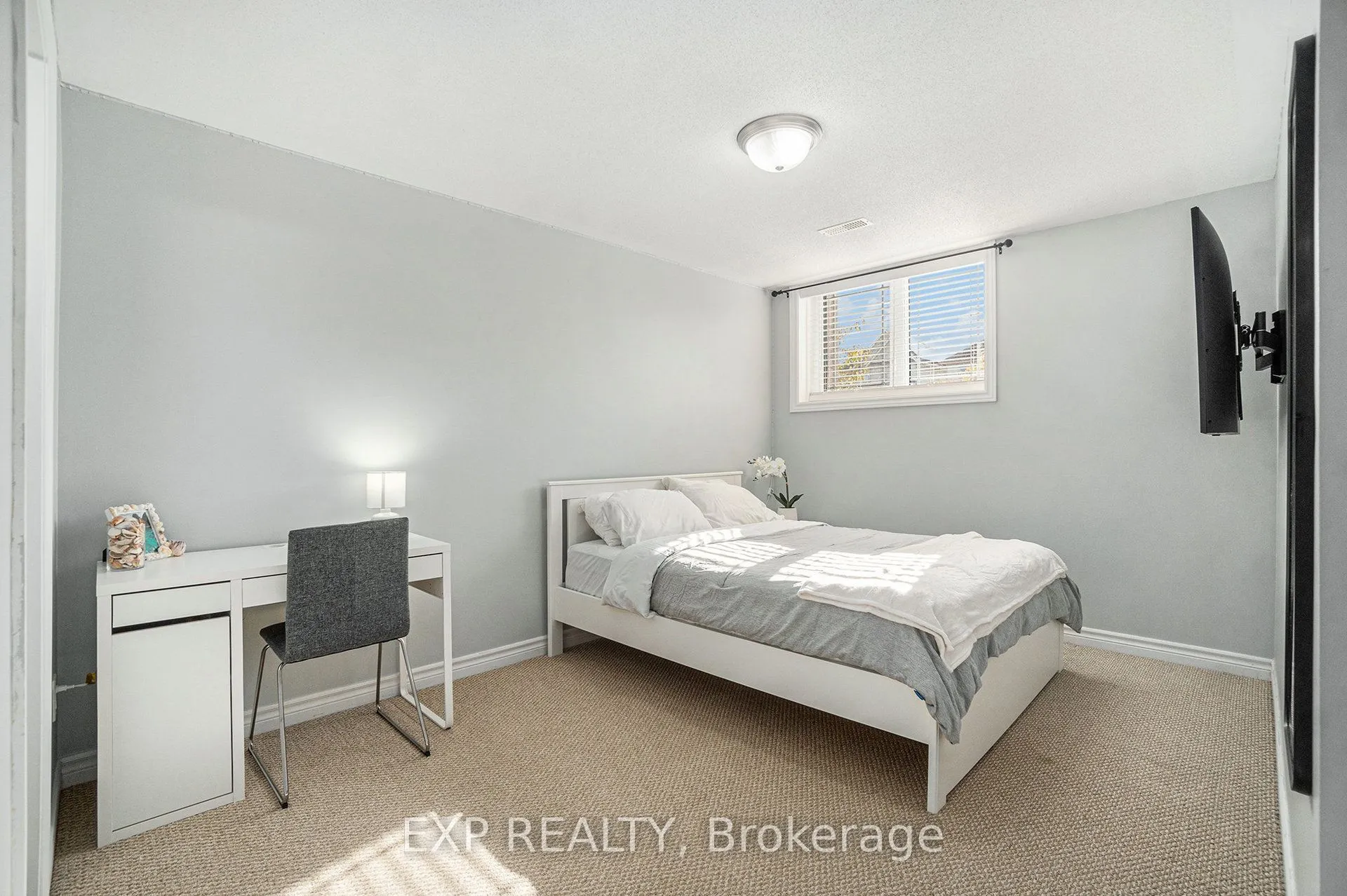 446 Harvest Valley Avenue