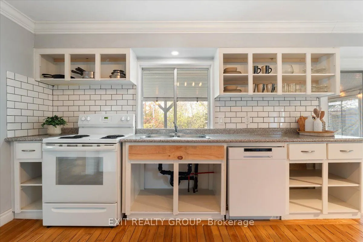895 English Settlement Road