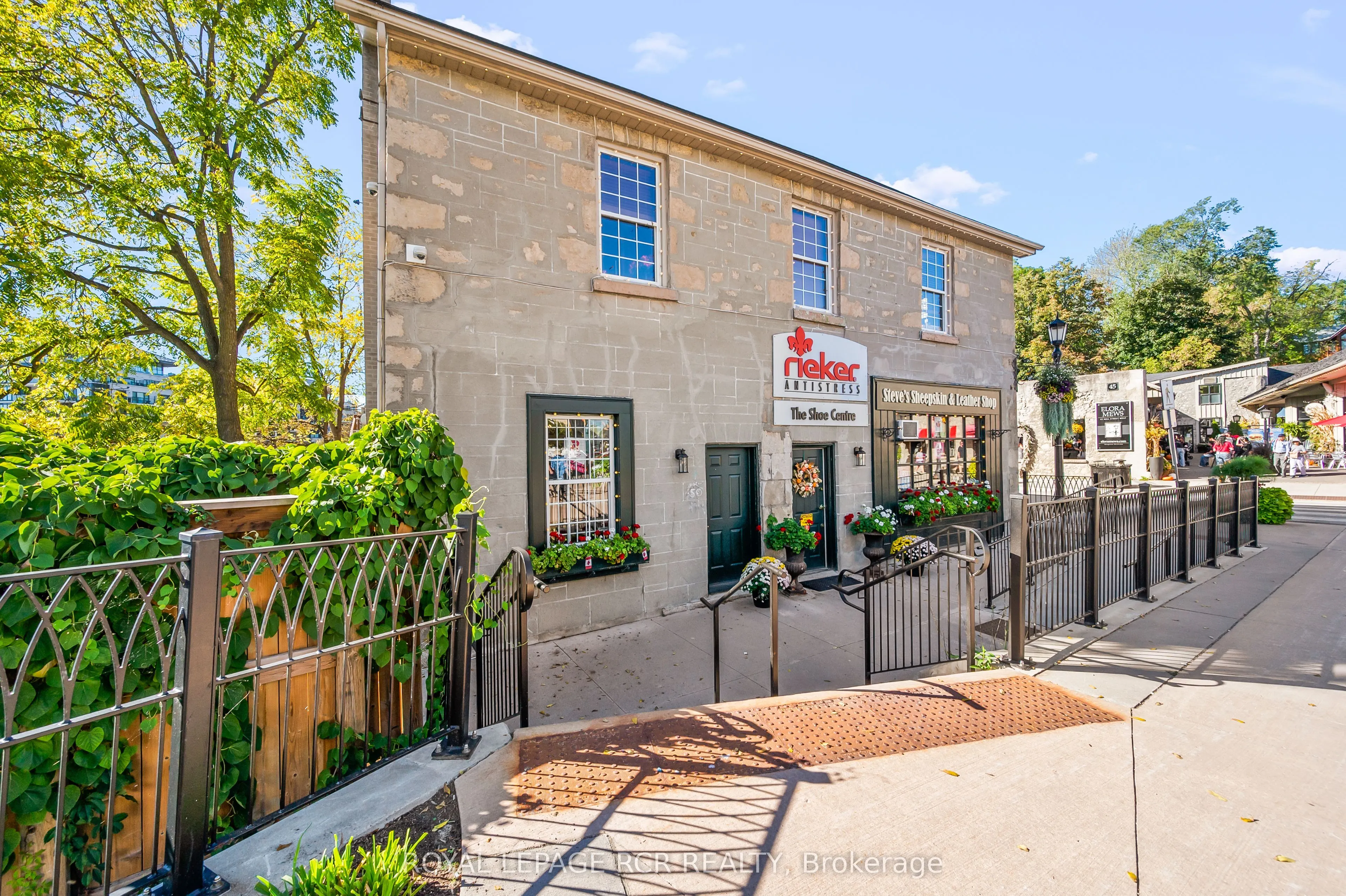50 Mill Street W