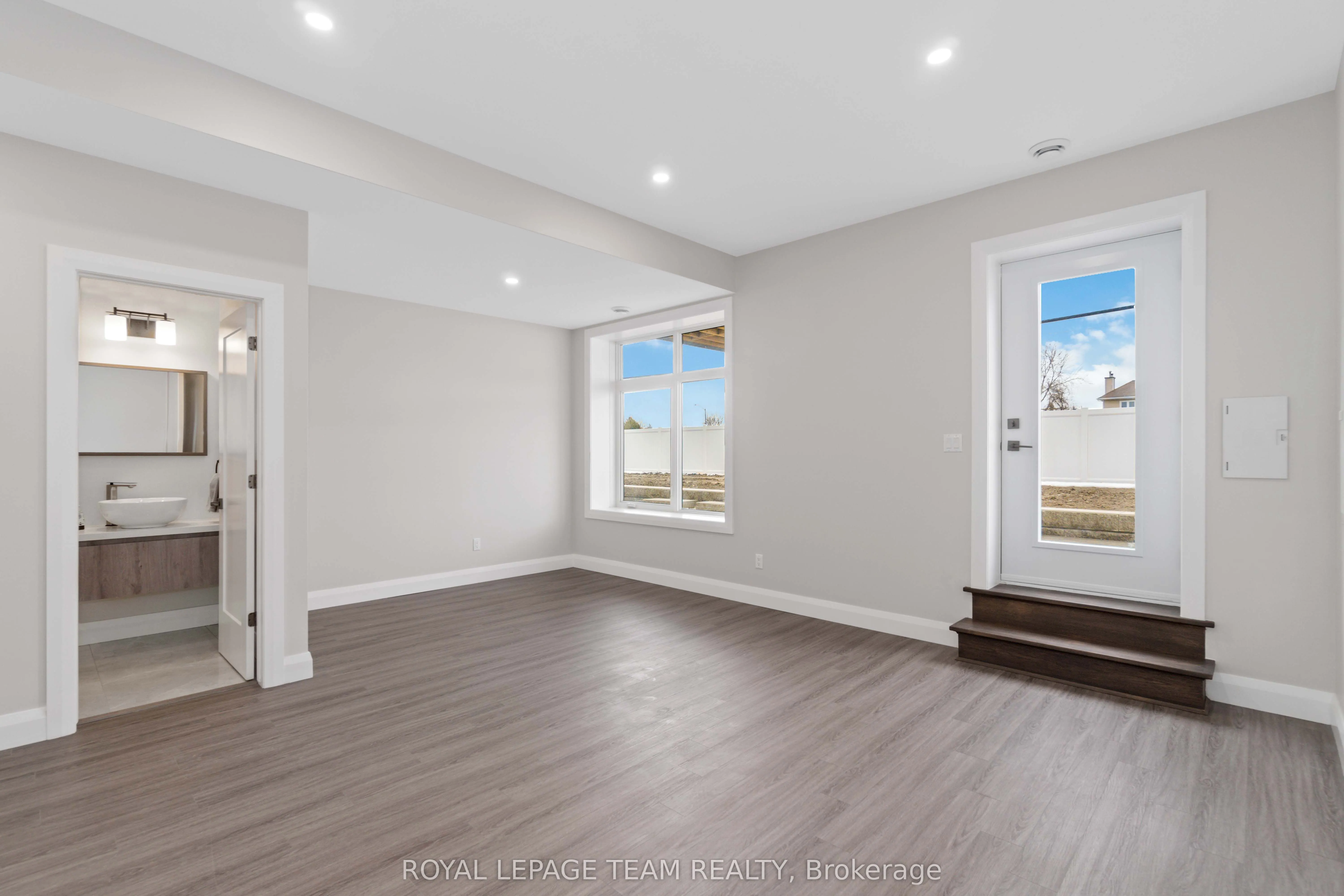 16 Melville Drive