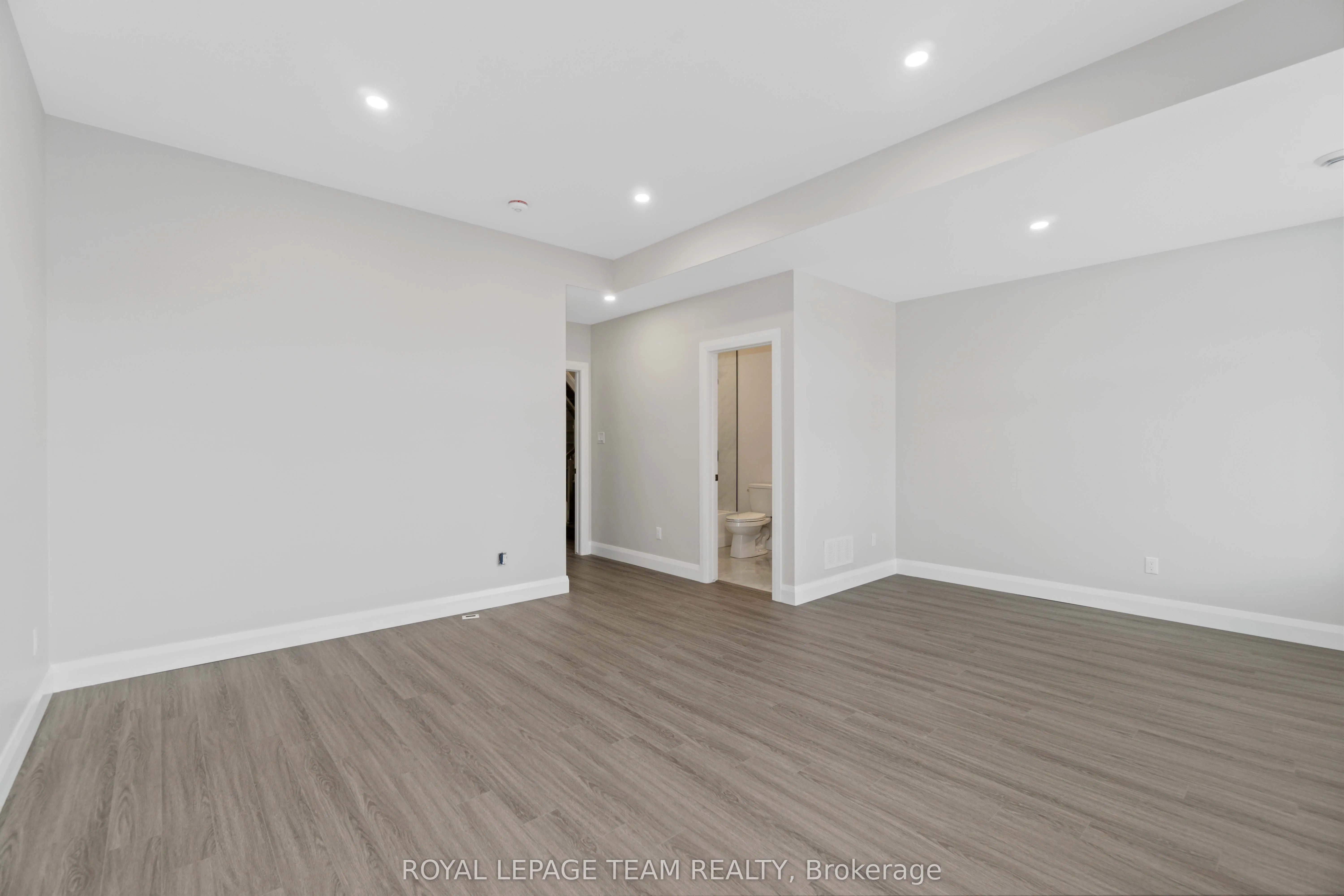 16 Melville Drive