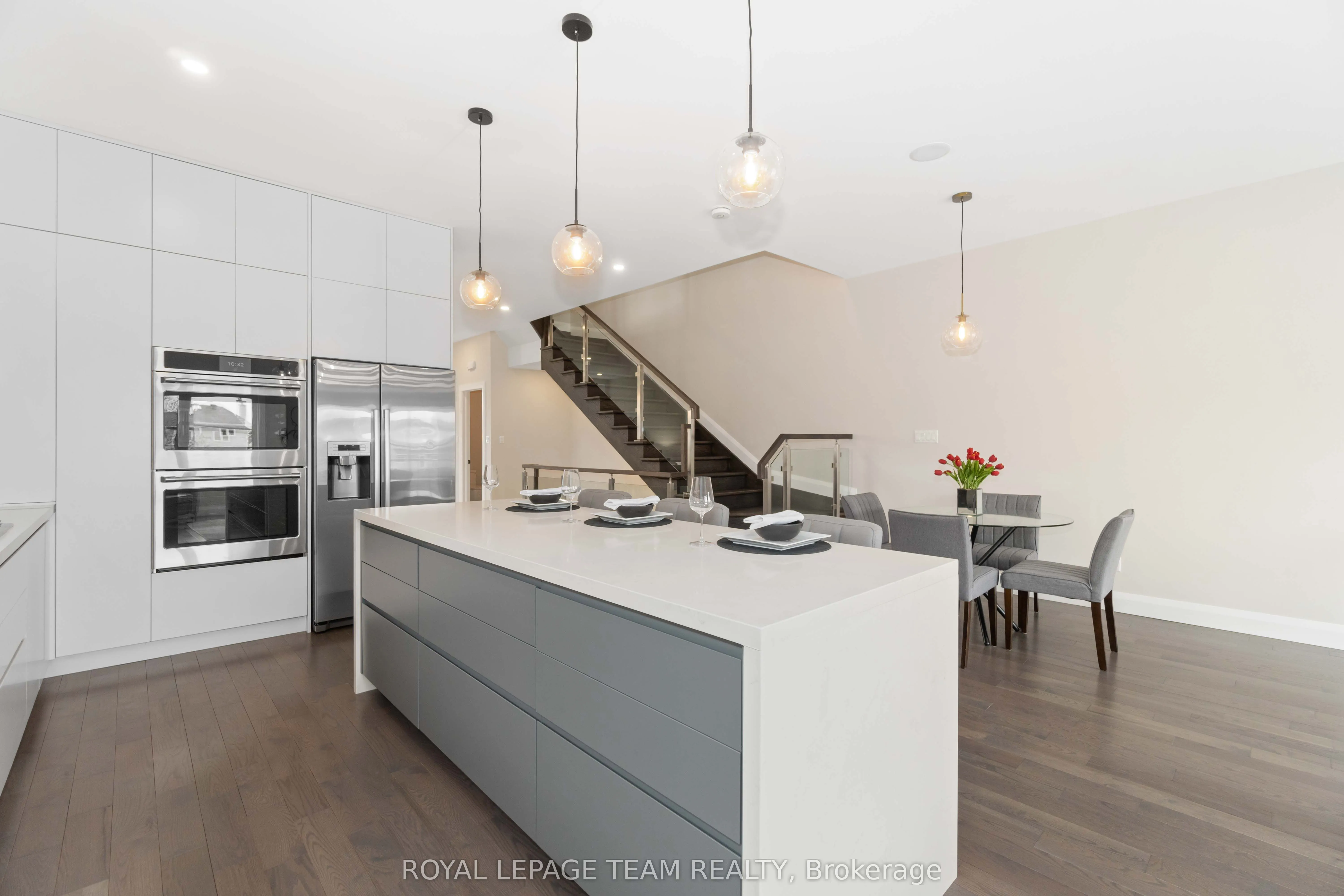 16 Melville Drive