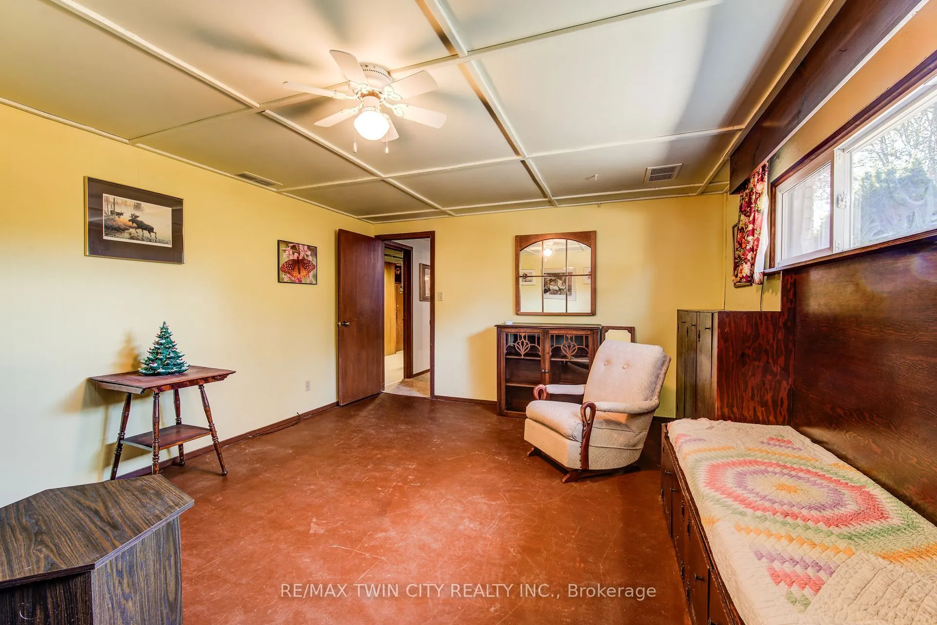 39 Kenwood Crescent