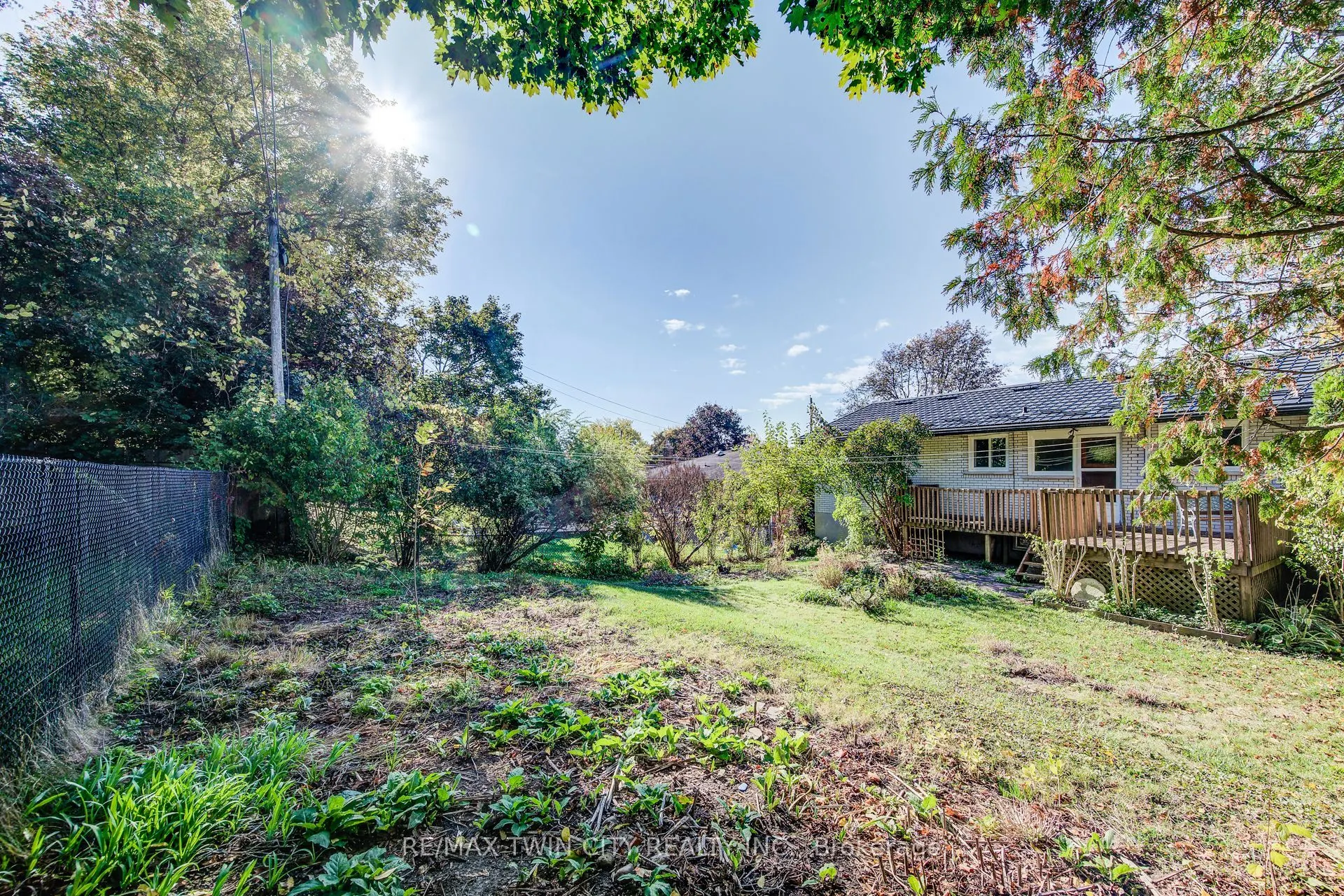 39 Kenwood Crescent