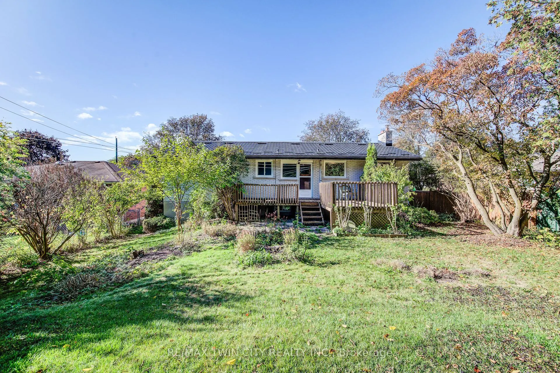 39 Kenwood Crescent