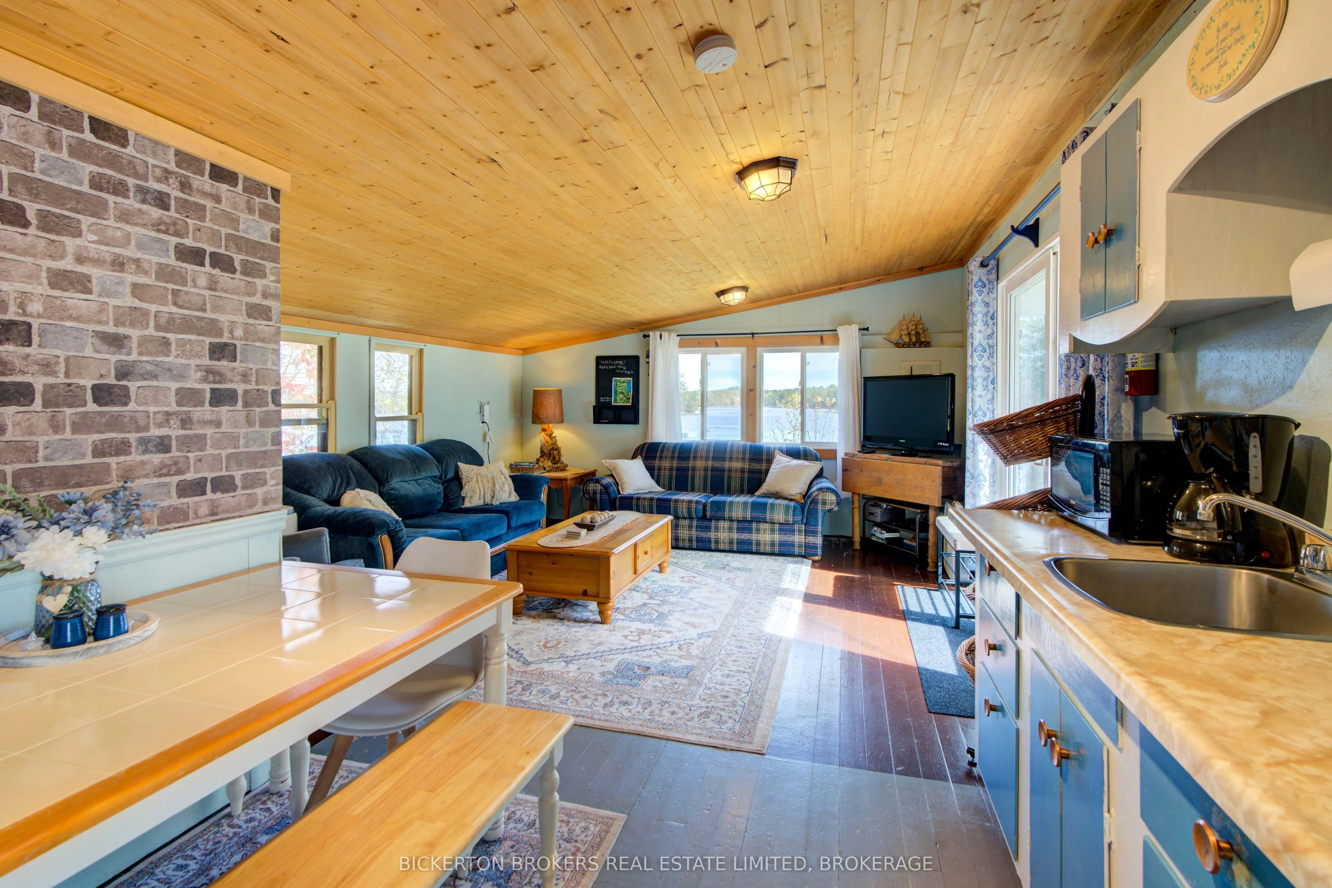 40 Greer Point Lane