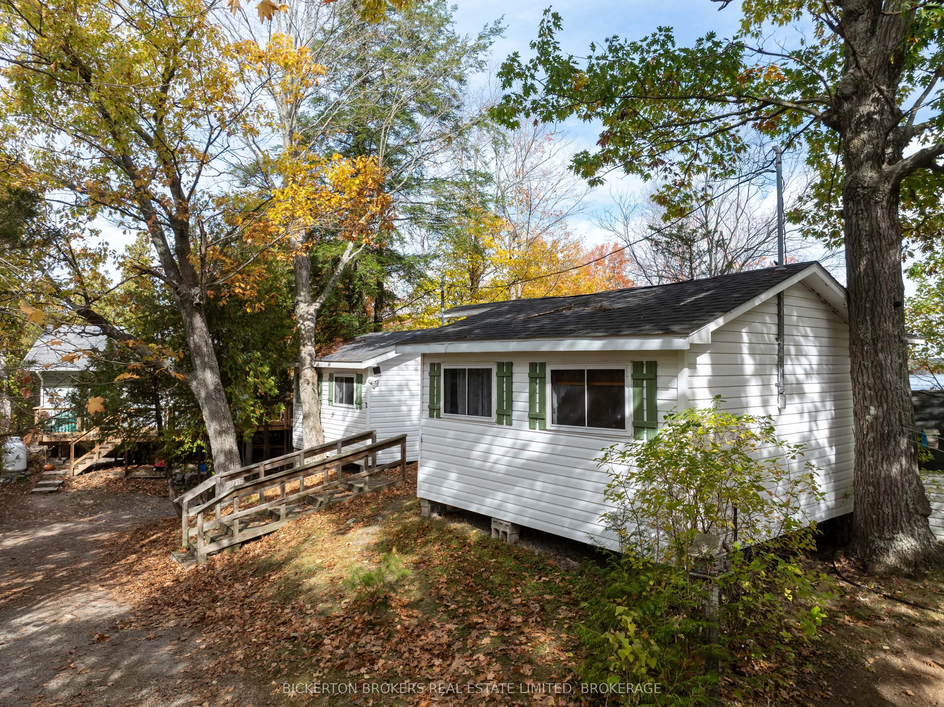 40 Greer Point Lane