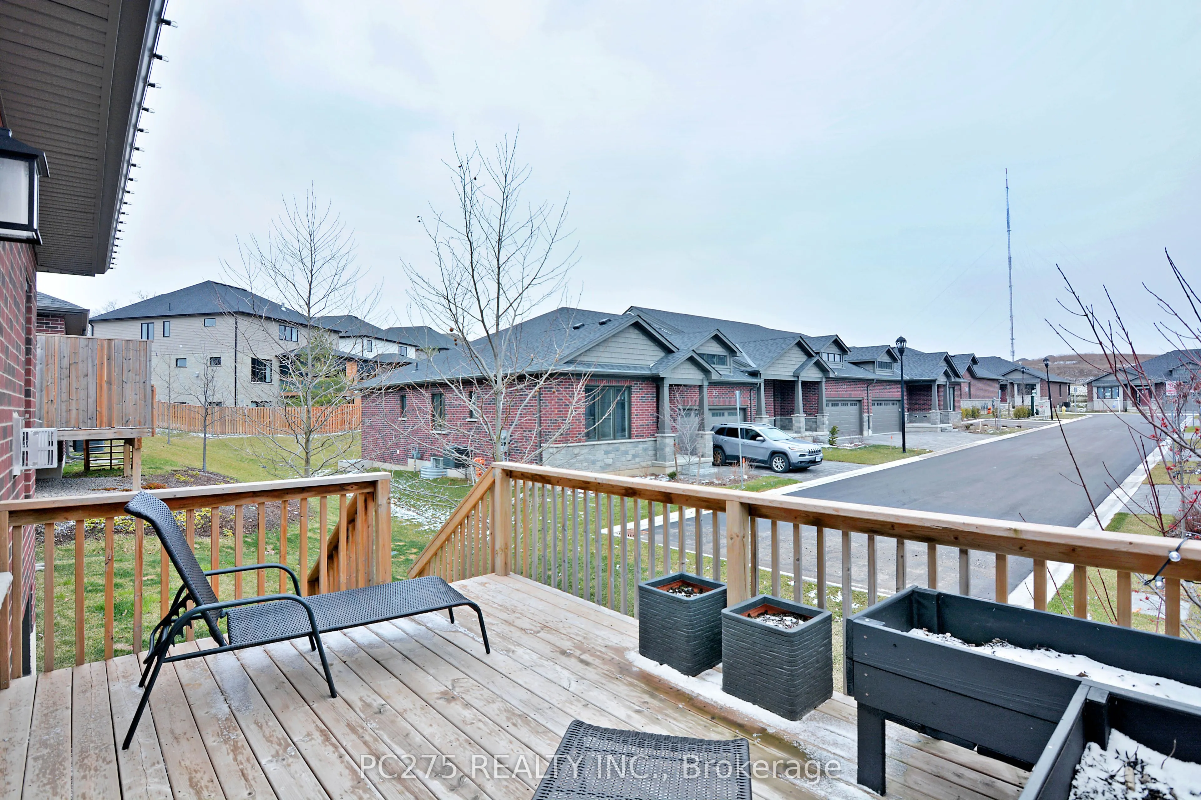 2022 UPPERPOINT Boulevard, #10