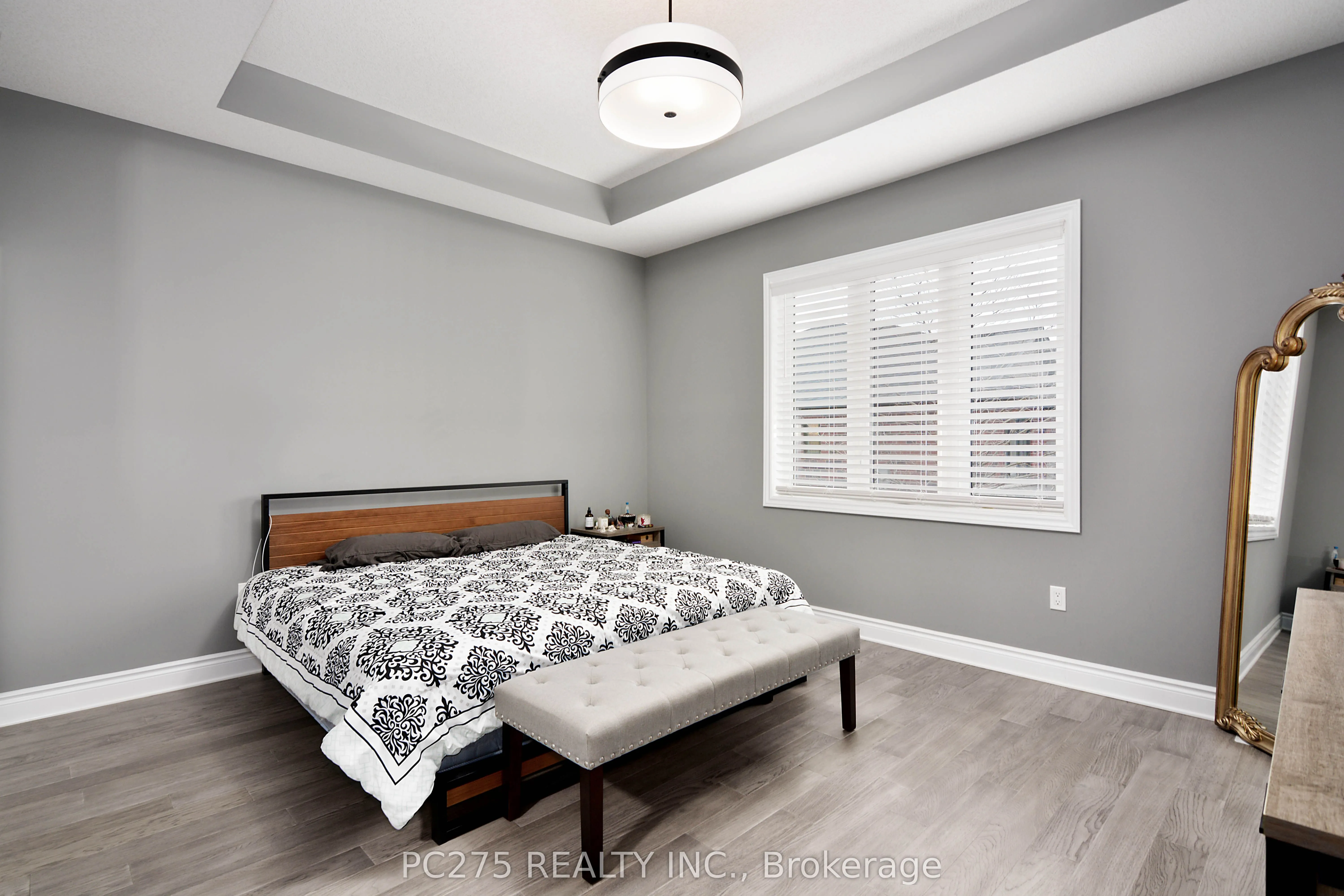 2022 UPPERPOINT Boulevard, #10