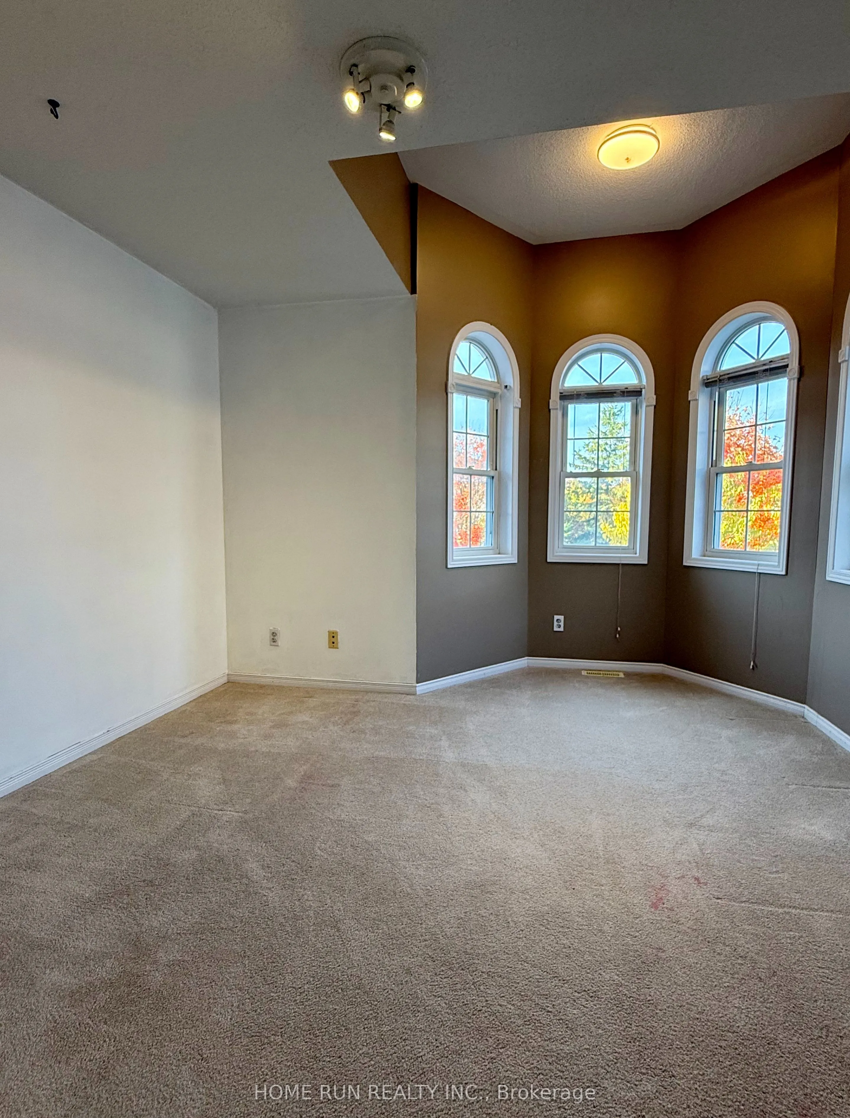149 Hemlo Crescent