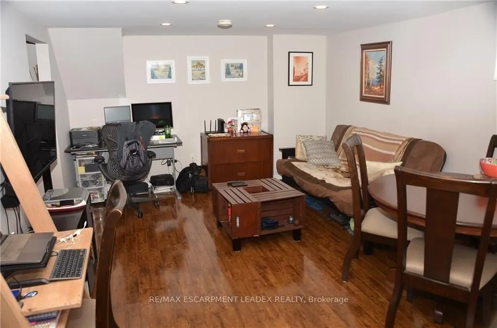82 Palmer Road, #2