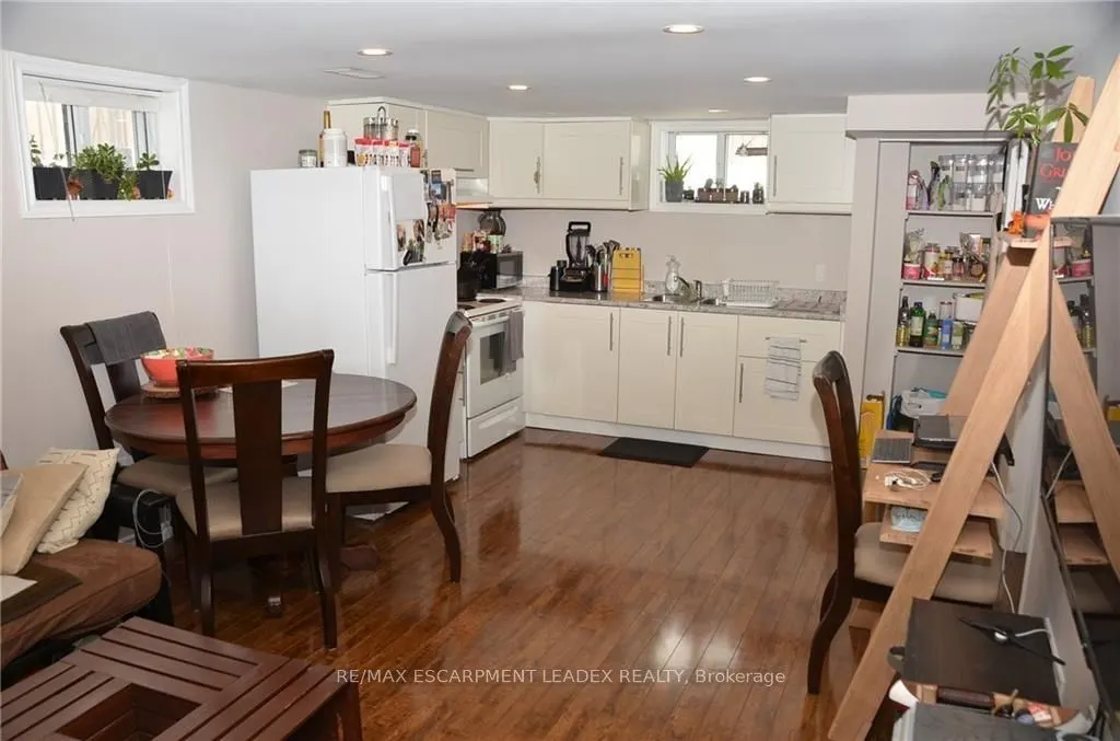 82 Palmer Road, #2